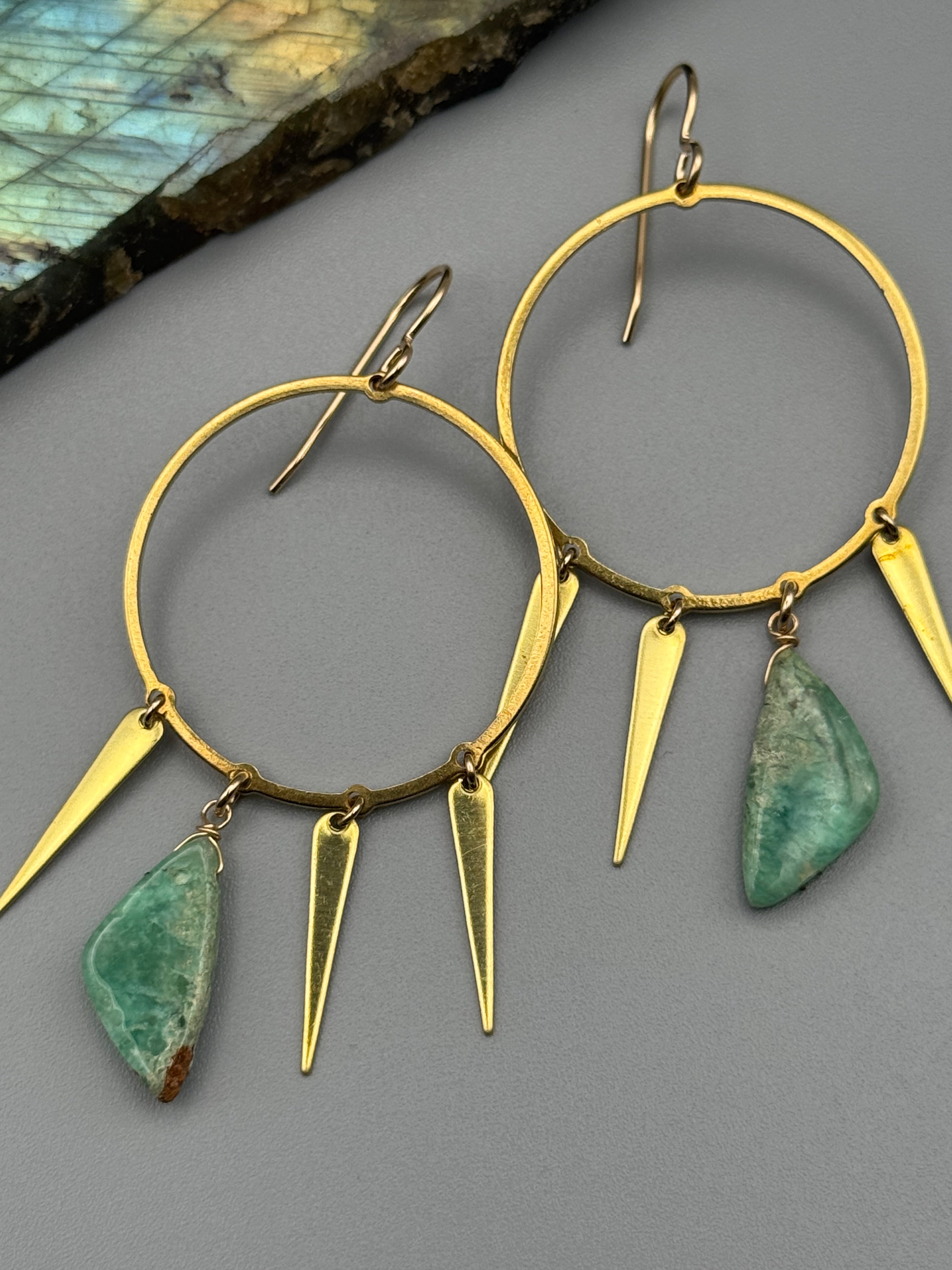 •RAIN DANCE• chrysoprase + gold earrings