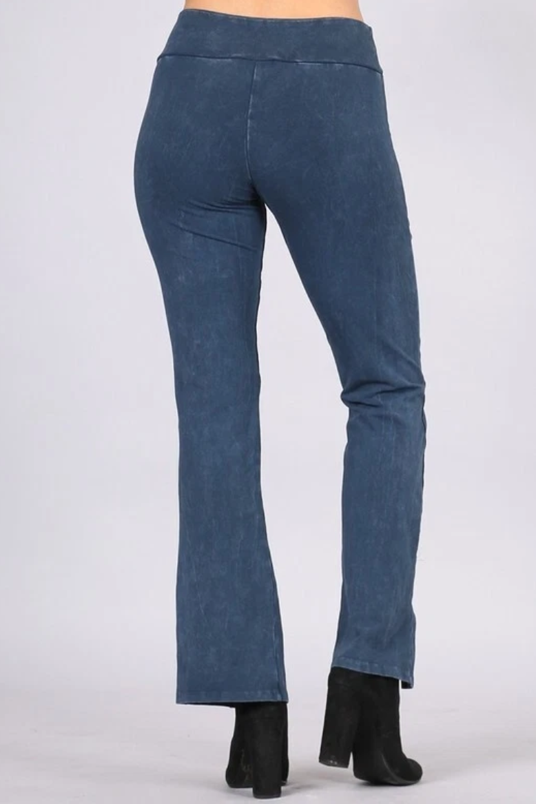 •KATE• cotton blend front slit pants (USA)