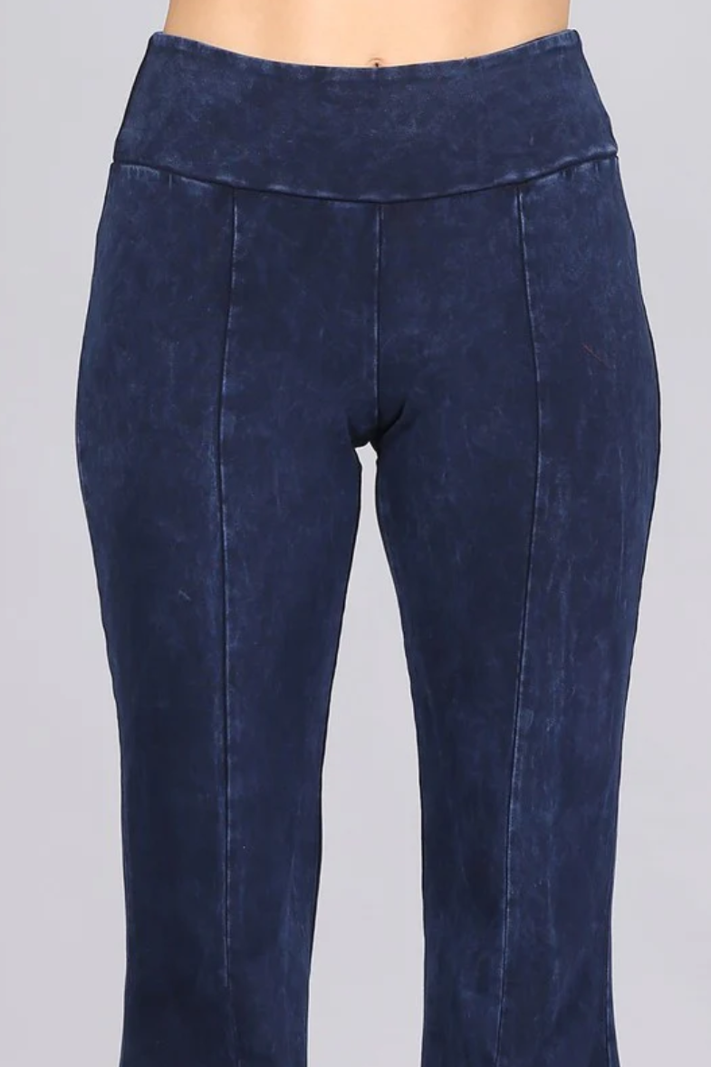 •VANESSA• cotton blend bell bottoms (USA)