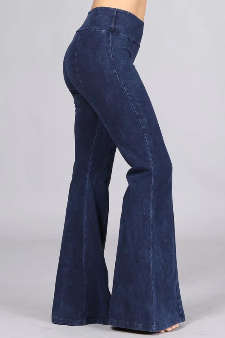 •VANESSA• cotton blend bell bottoms (USA)