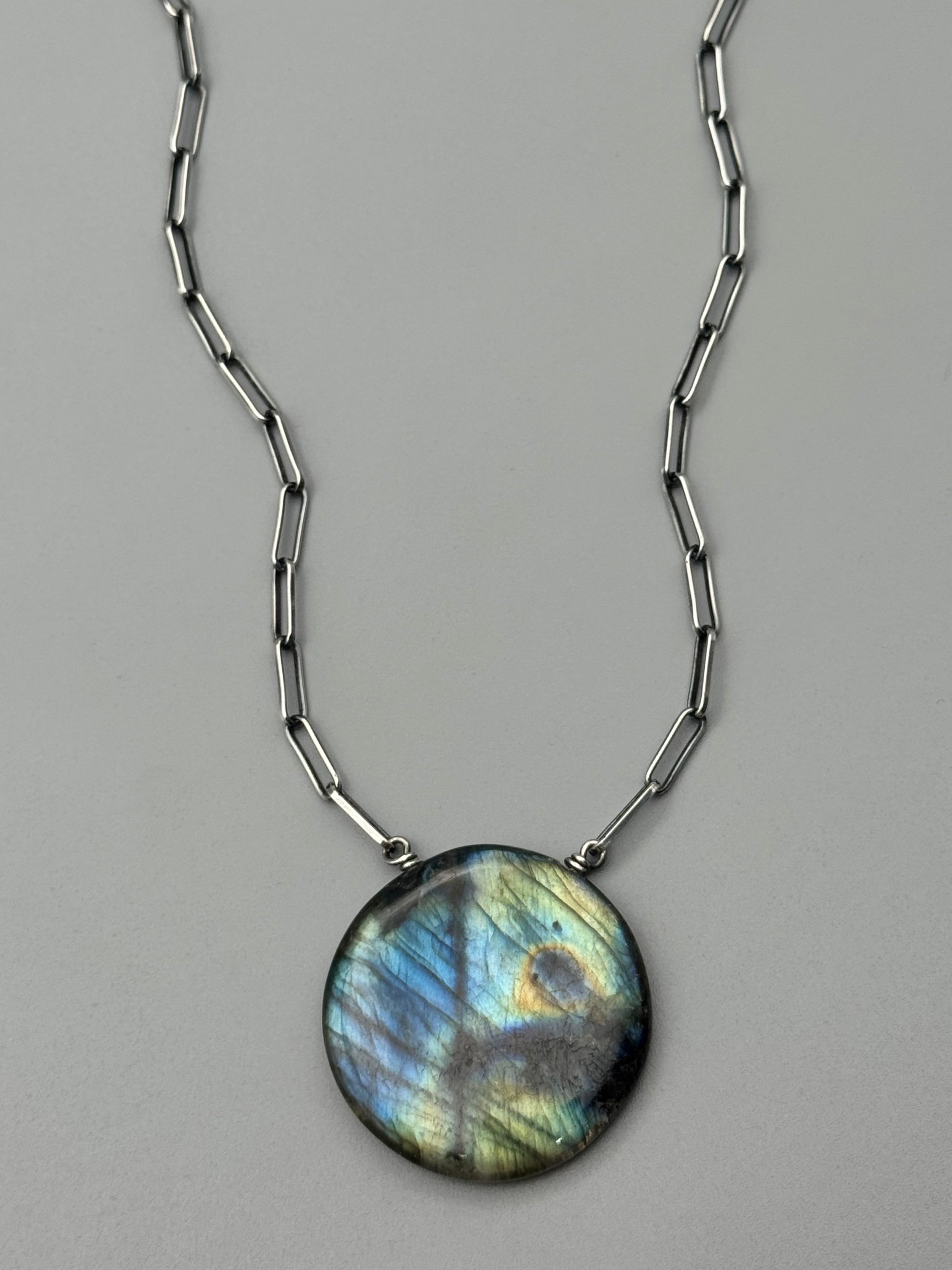 •AEON• labradorite + silver necklace (18"-20" long)