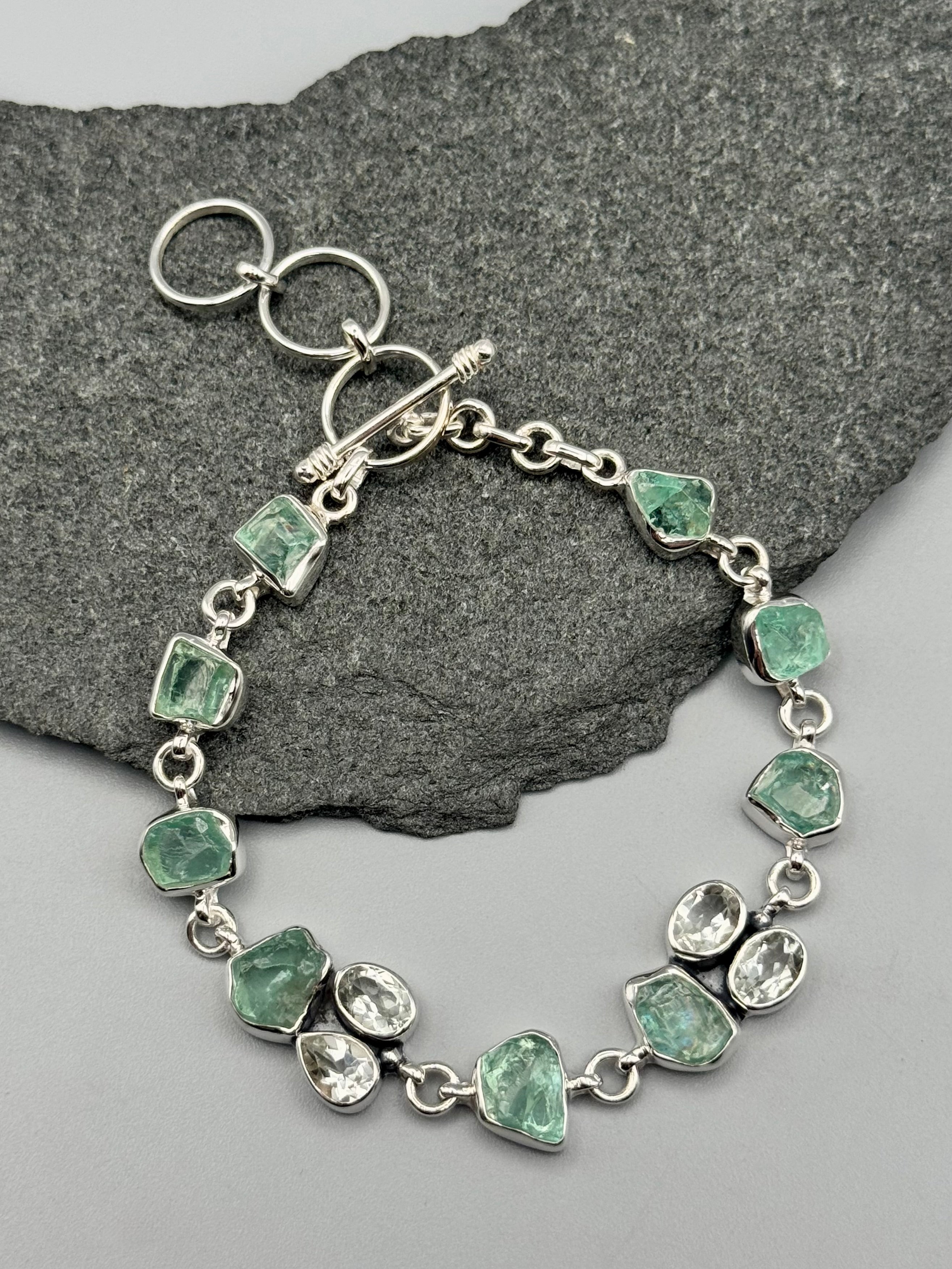•APATITE + GREEN AMETHYST - CLUSTER• linked silver bracelet (7" - 8.25")