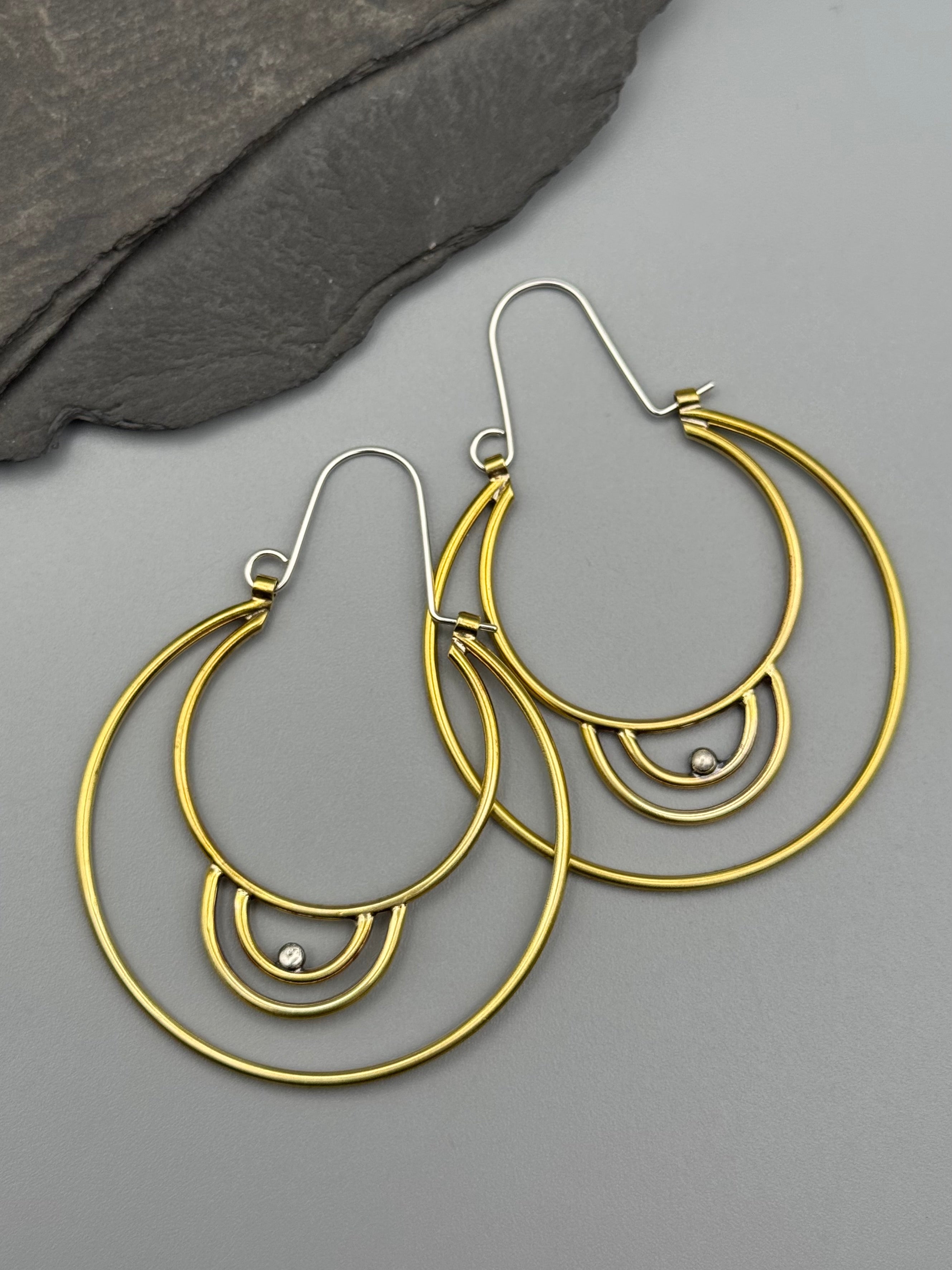 •CRESCENT CRATER• mixed metal hoop earrings