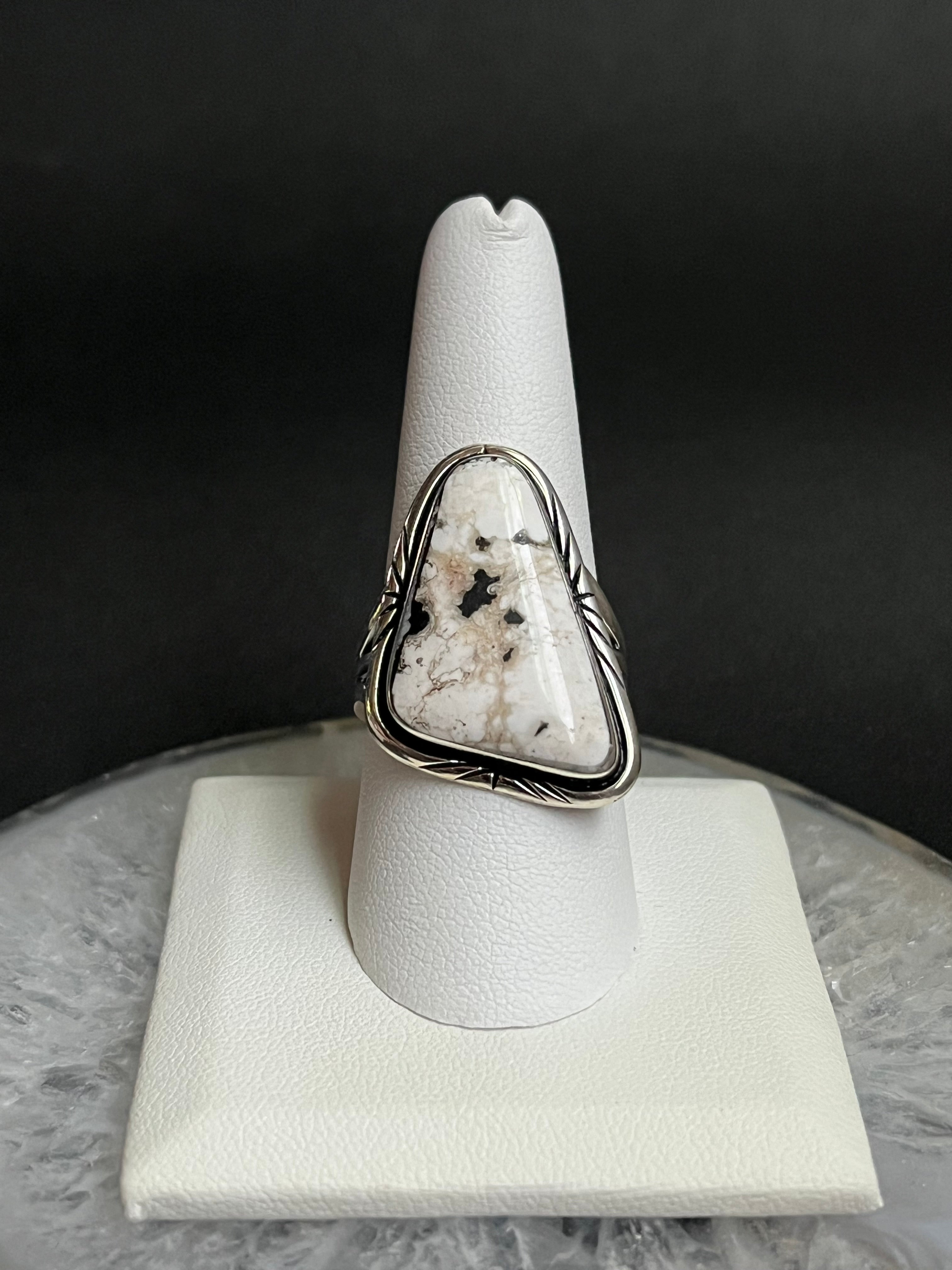 •WHITE BUFFALO TURQUOISE• Navajo silver ring (size 9.75)