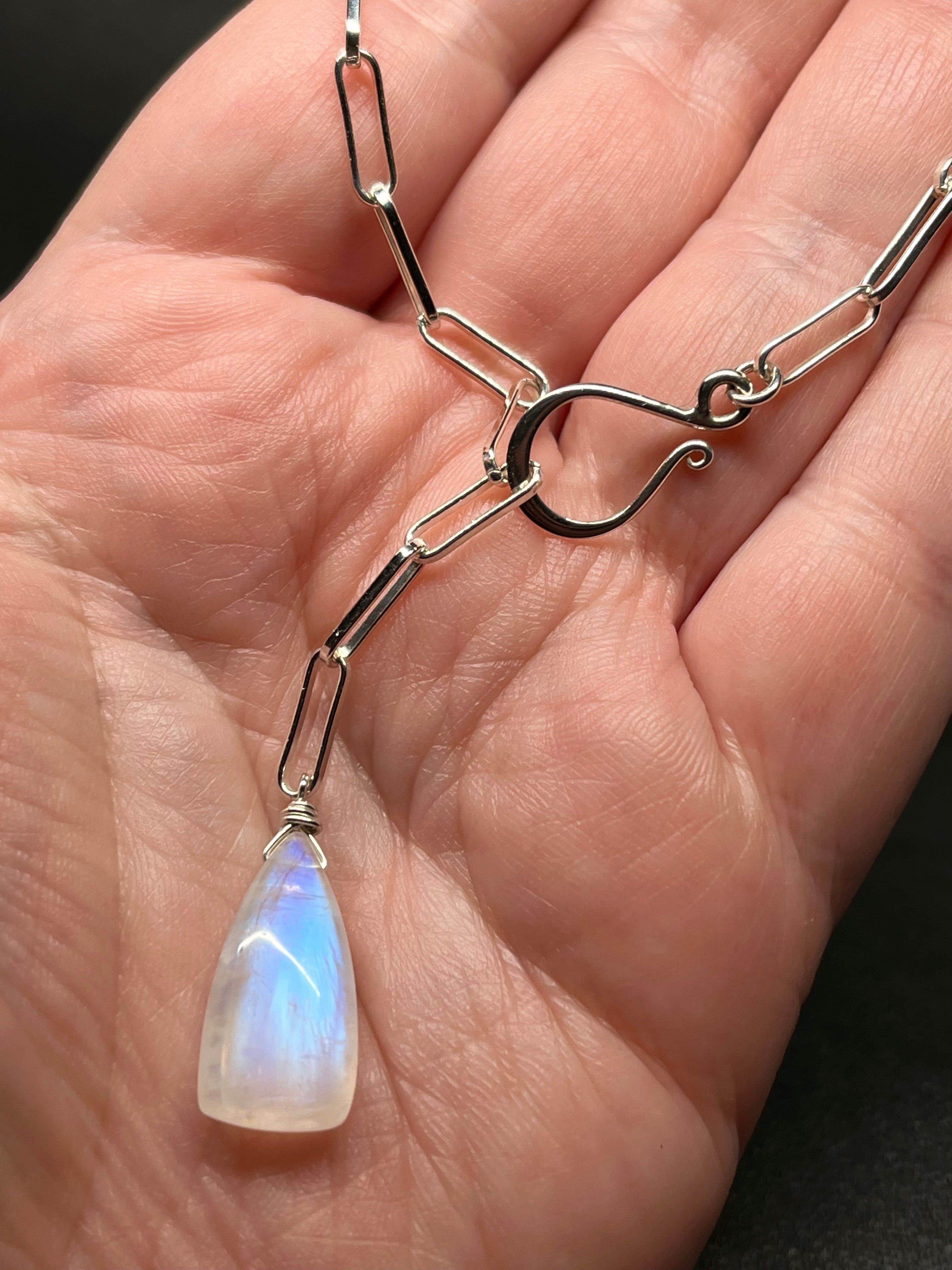 •LINKED• rainbow moonstone + silver necklace (19")