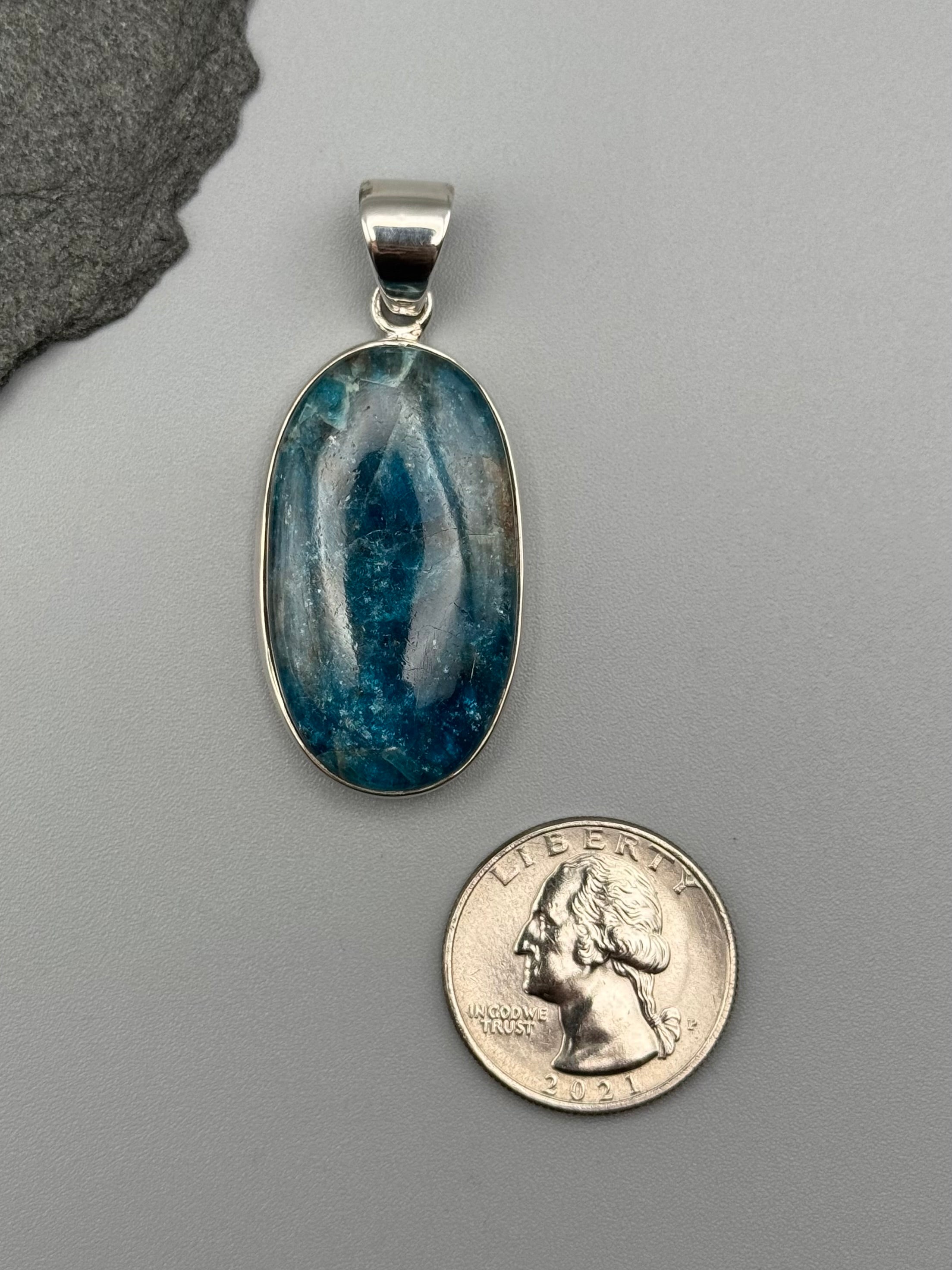 •BLUE APATITE - OVAL• sterling silver pendant