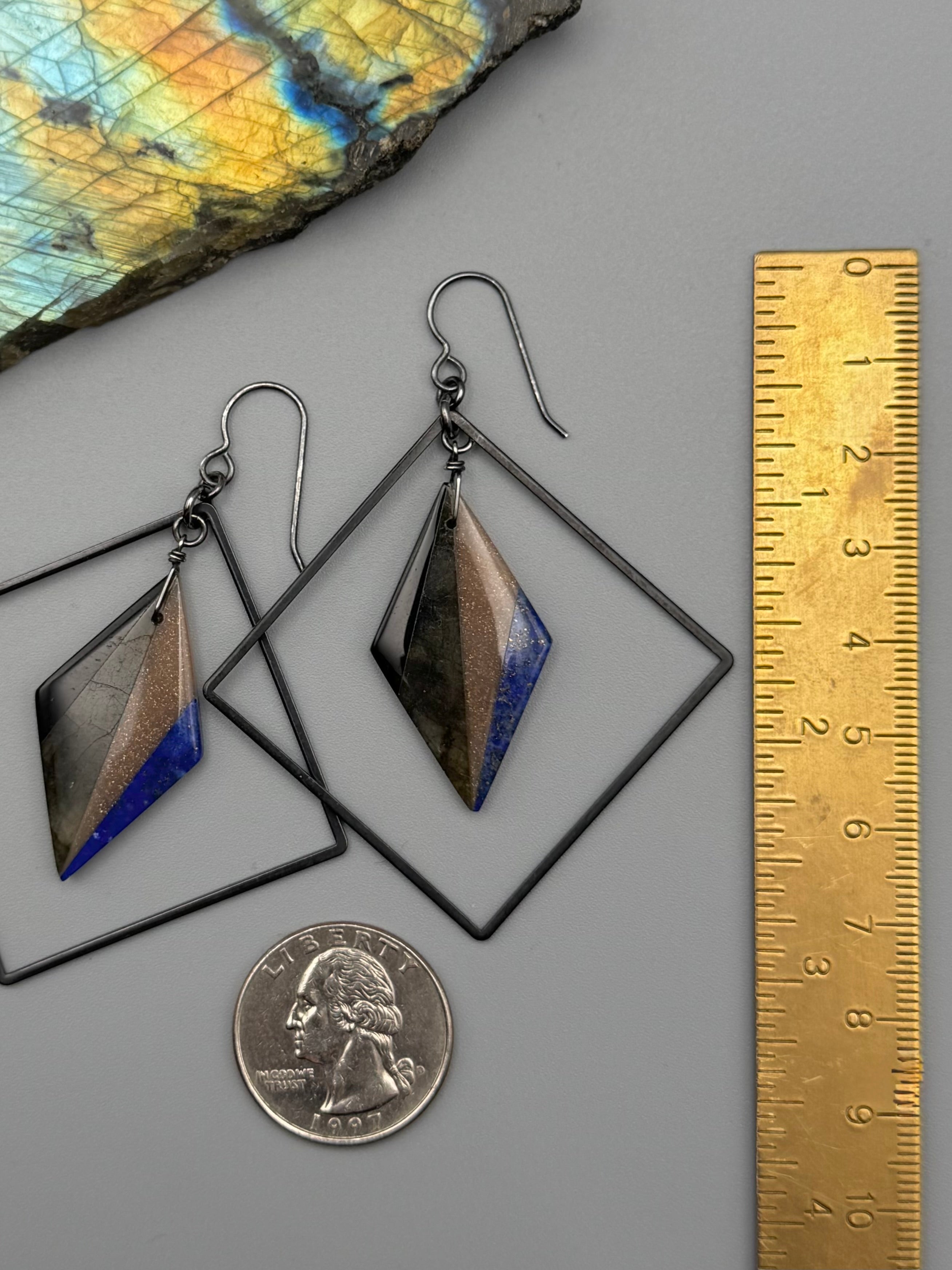 •DIAMOND DANCER• intarsia + silver earrings