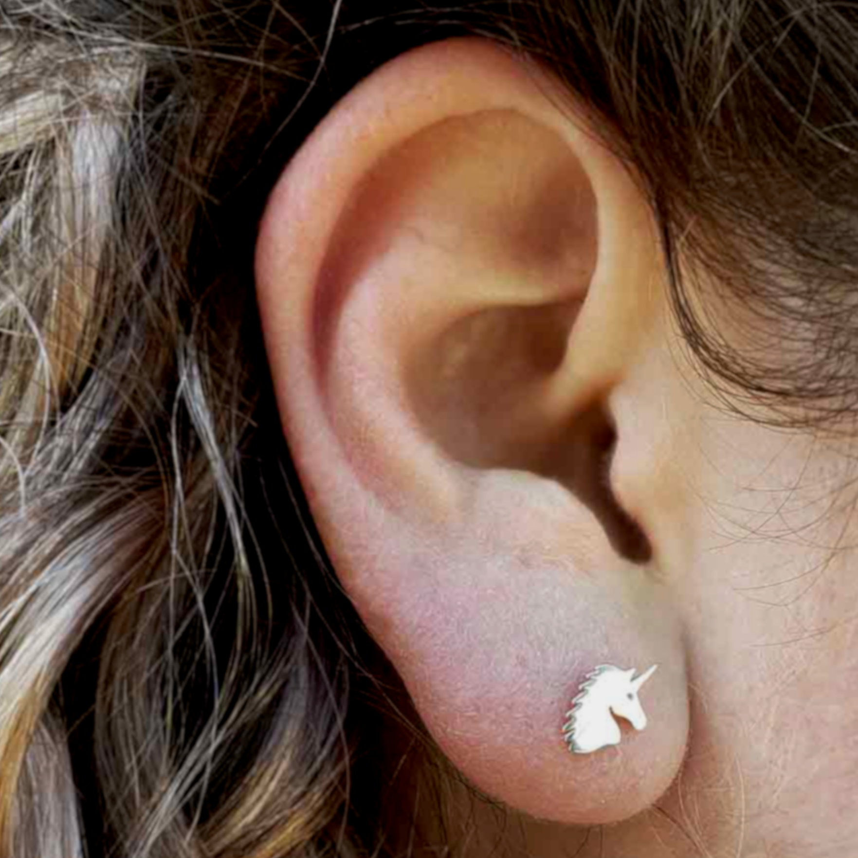 • LITTLE UNICORN • silver stud earrings