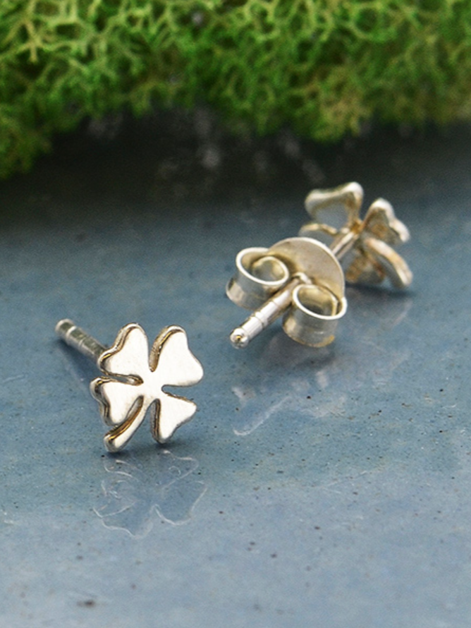 •LIL' SHAMROCK• recycled silver stud earrings