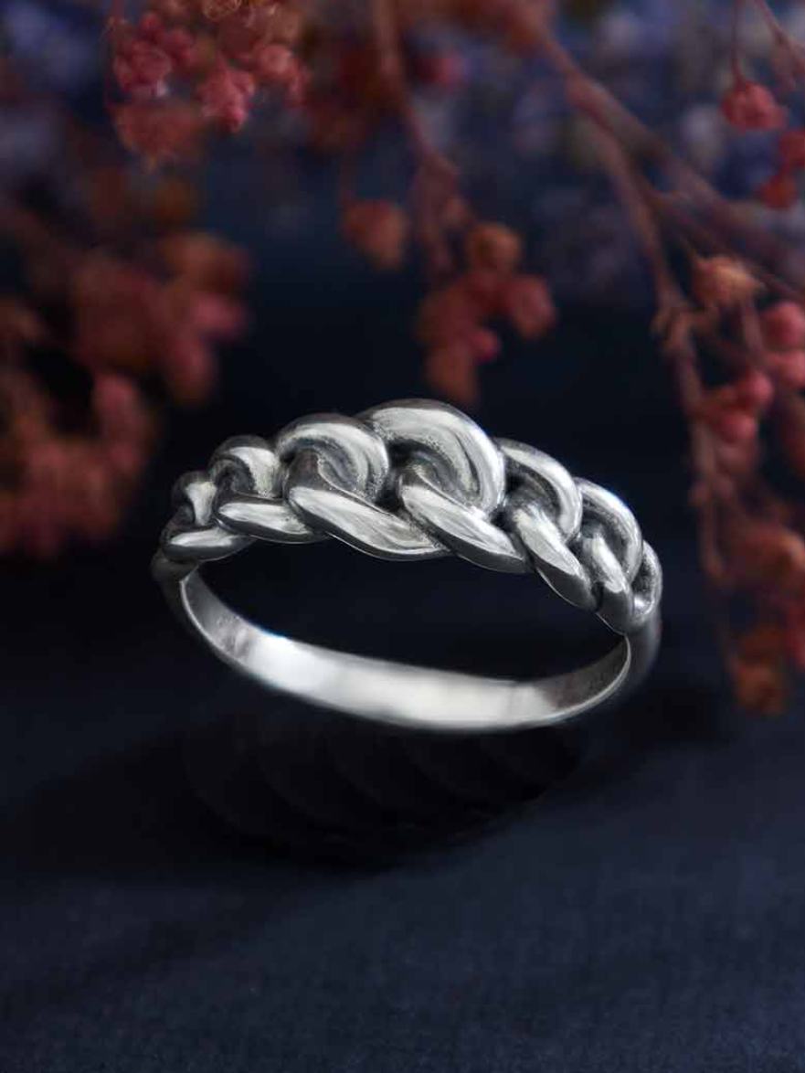 •LINKED• recycled silver ring