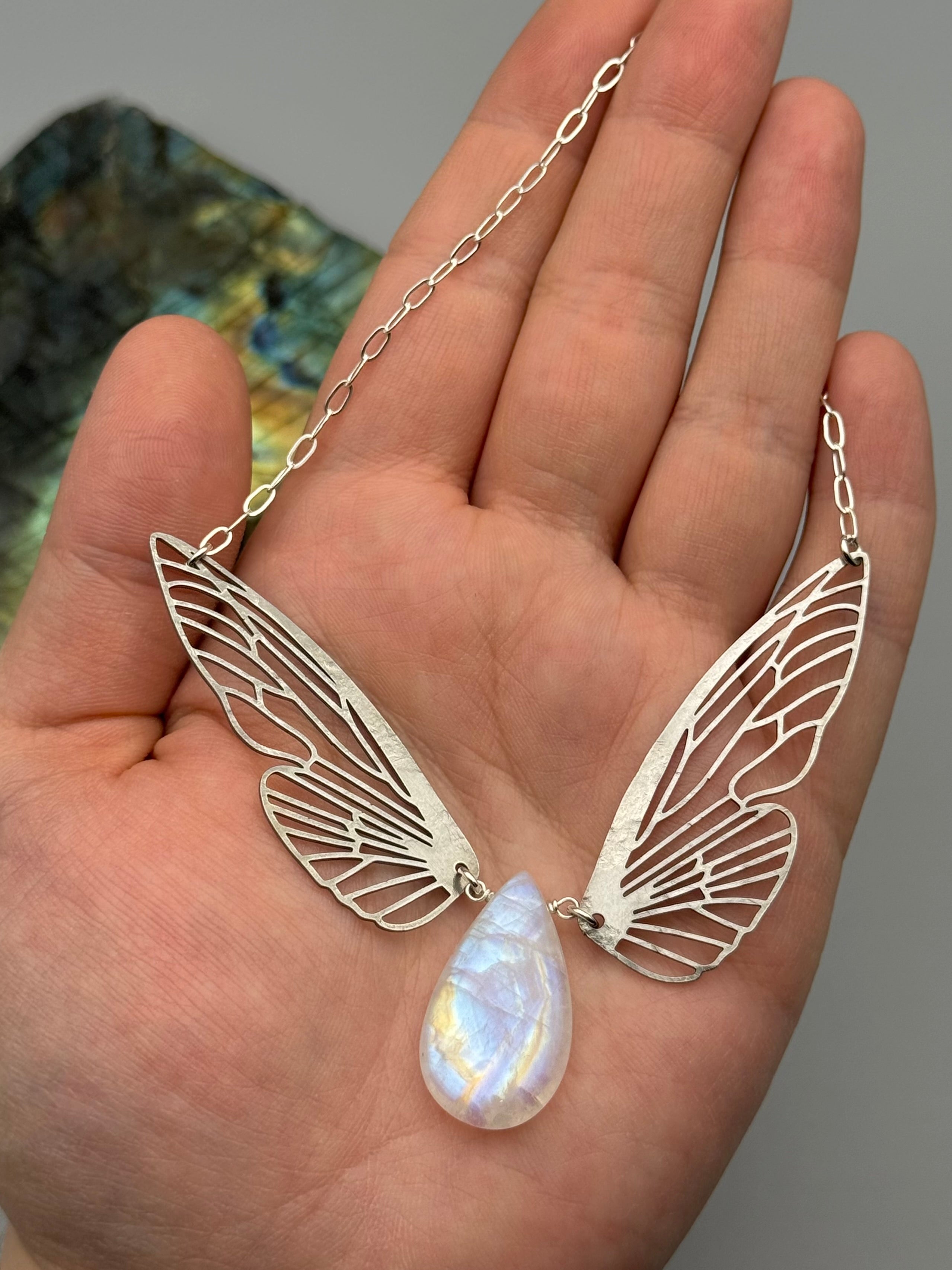 •METAMORPH• rainbow moonstone tear + silver necklace (16"-18" long)