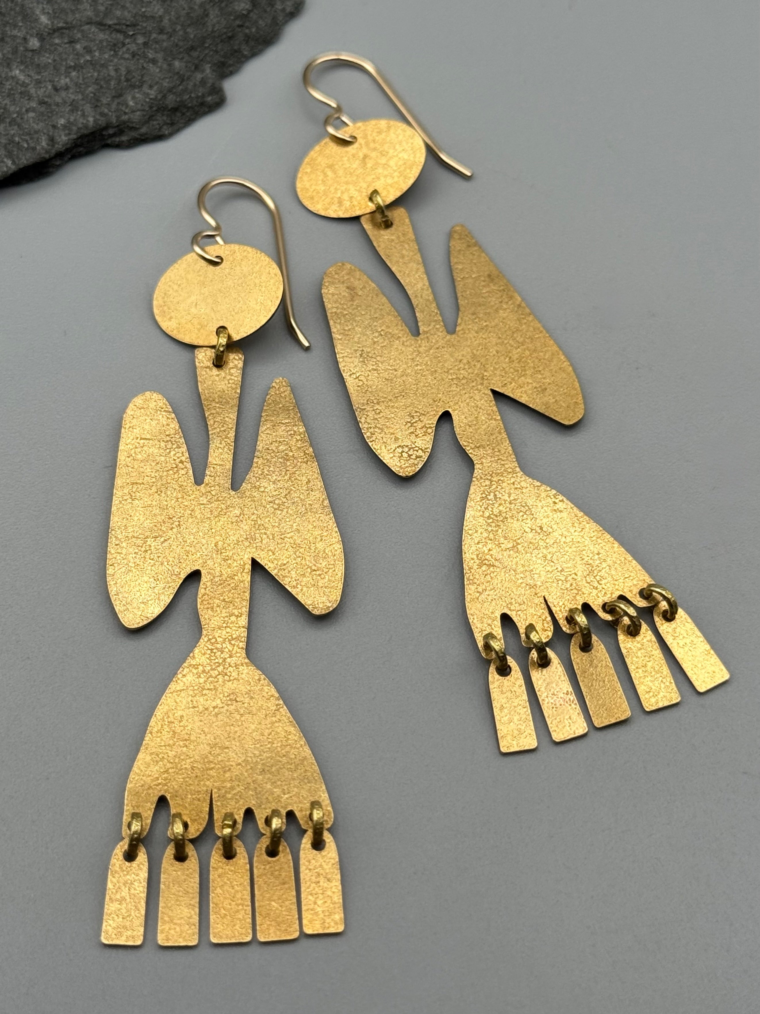 •PRAYER PLANT• gold dangle earrings