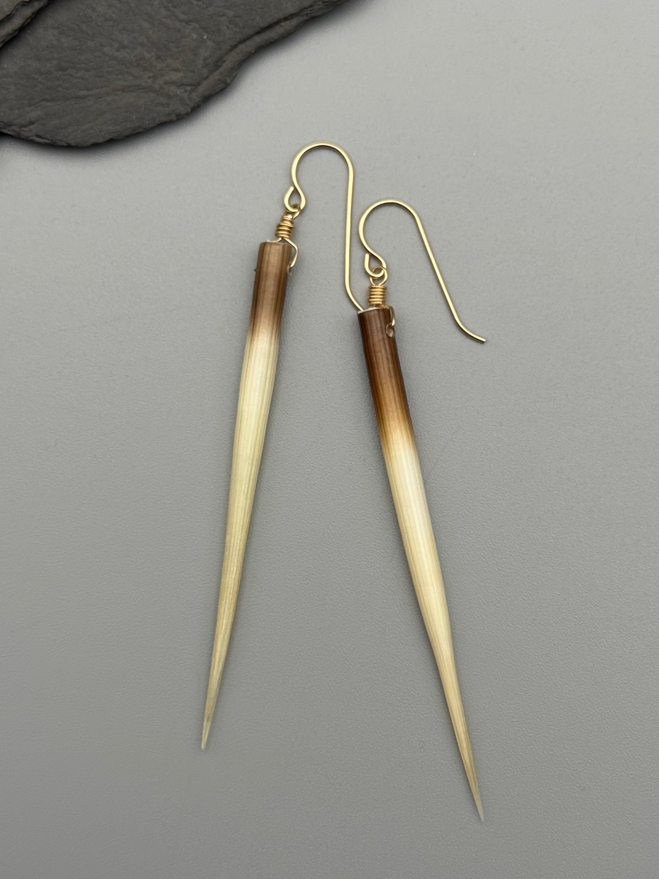 •SIMPLE• porcupine quill + gold earrings