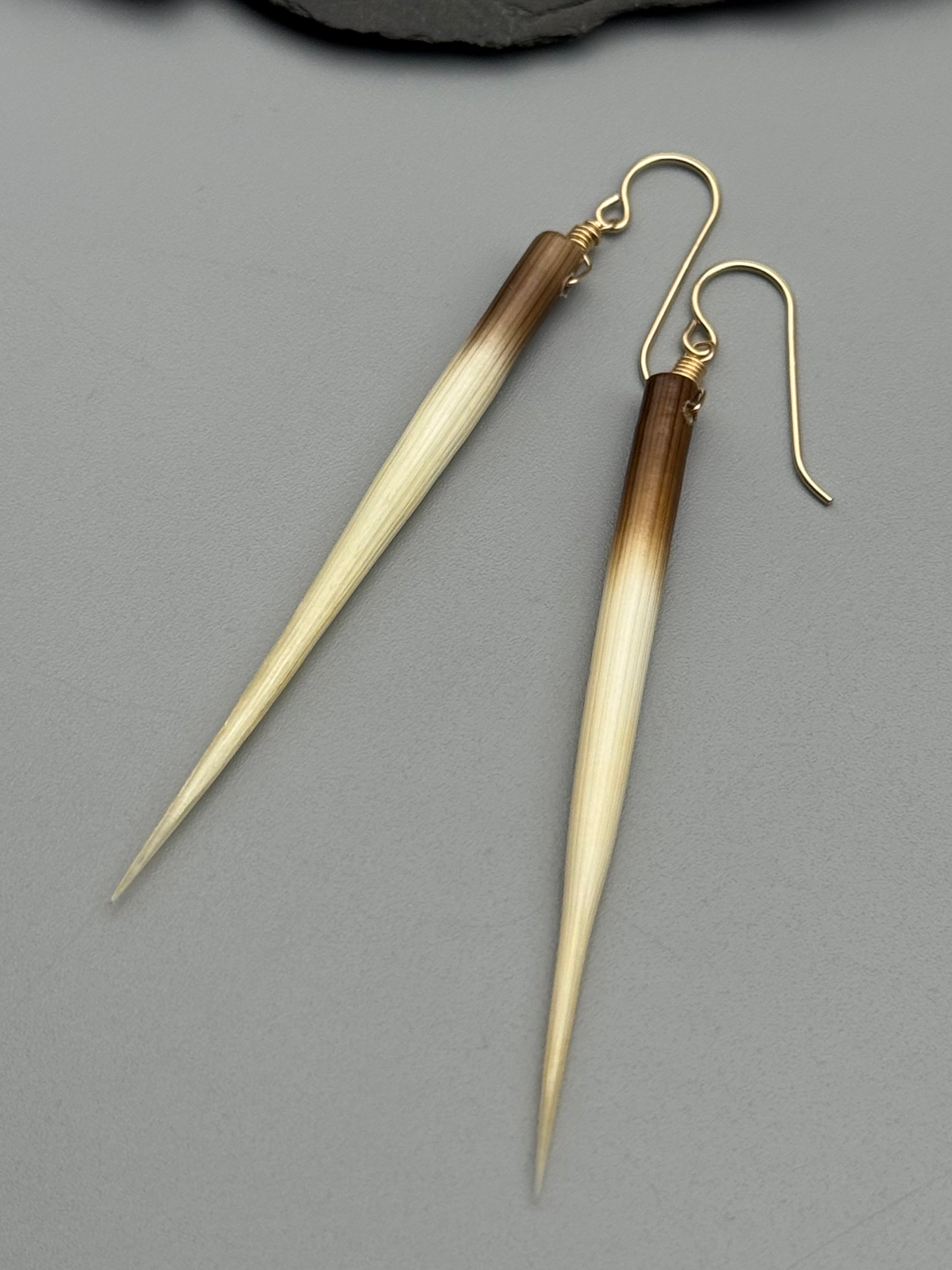 •SIMPLE• porcupine quill + gold earrings