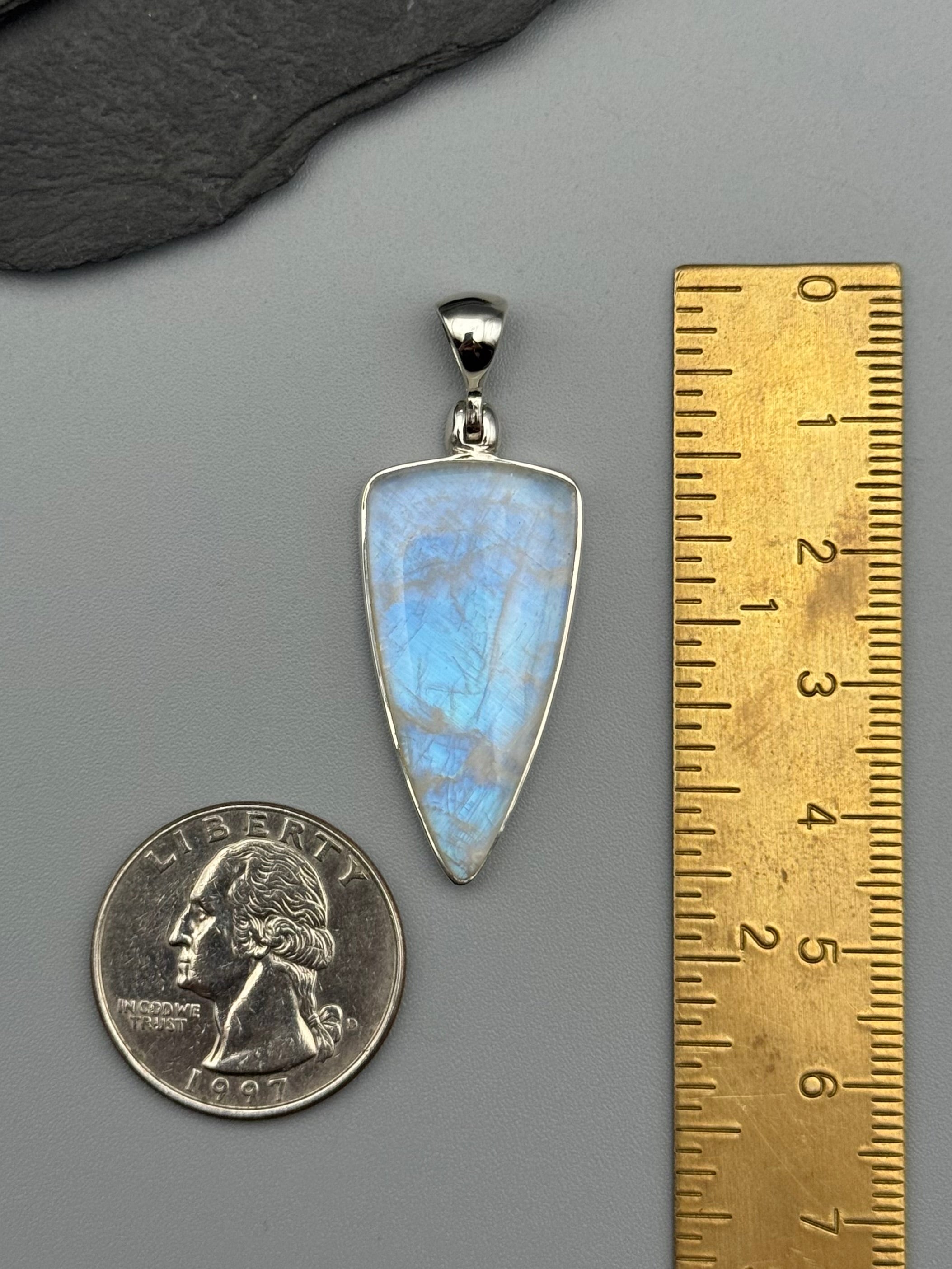 •RAINBOW MOONSTONE - SIMPLE FANG• sterling silver pendant