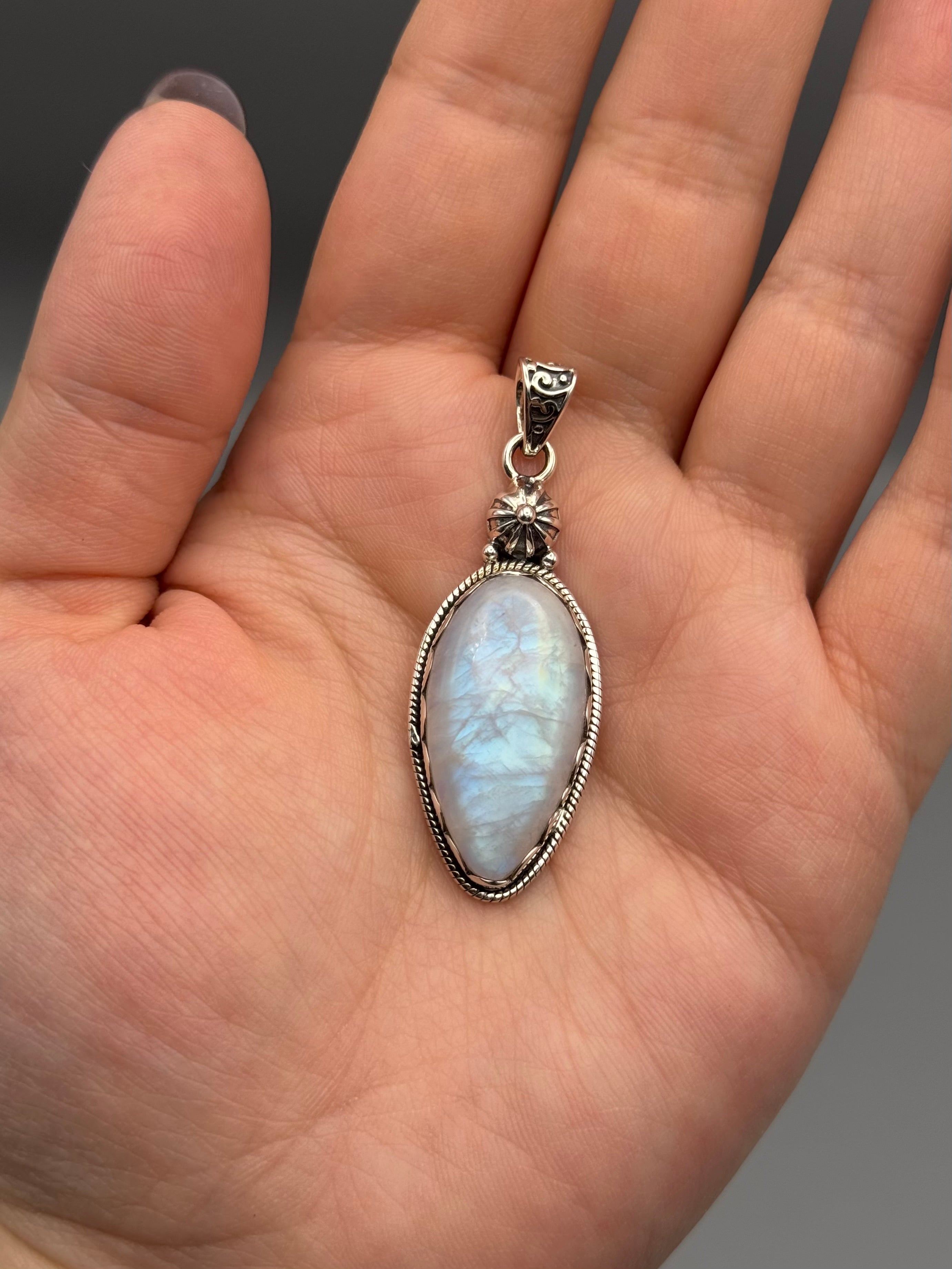 •RAINBOW MOONSTONE - SCALLOPED SPEAR TEAR - 2• sterling silver pendant