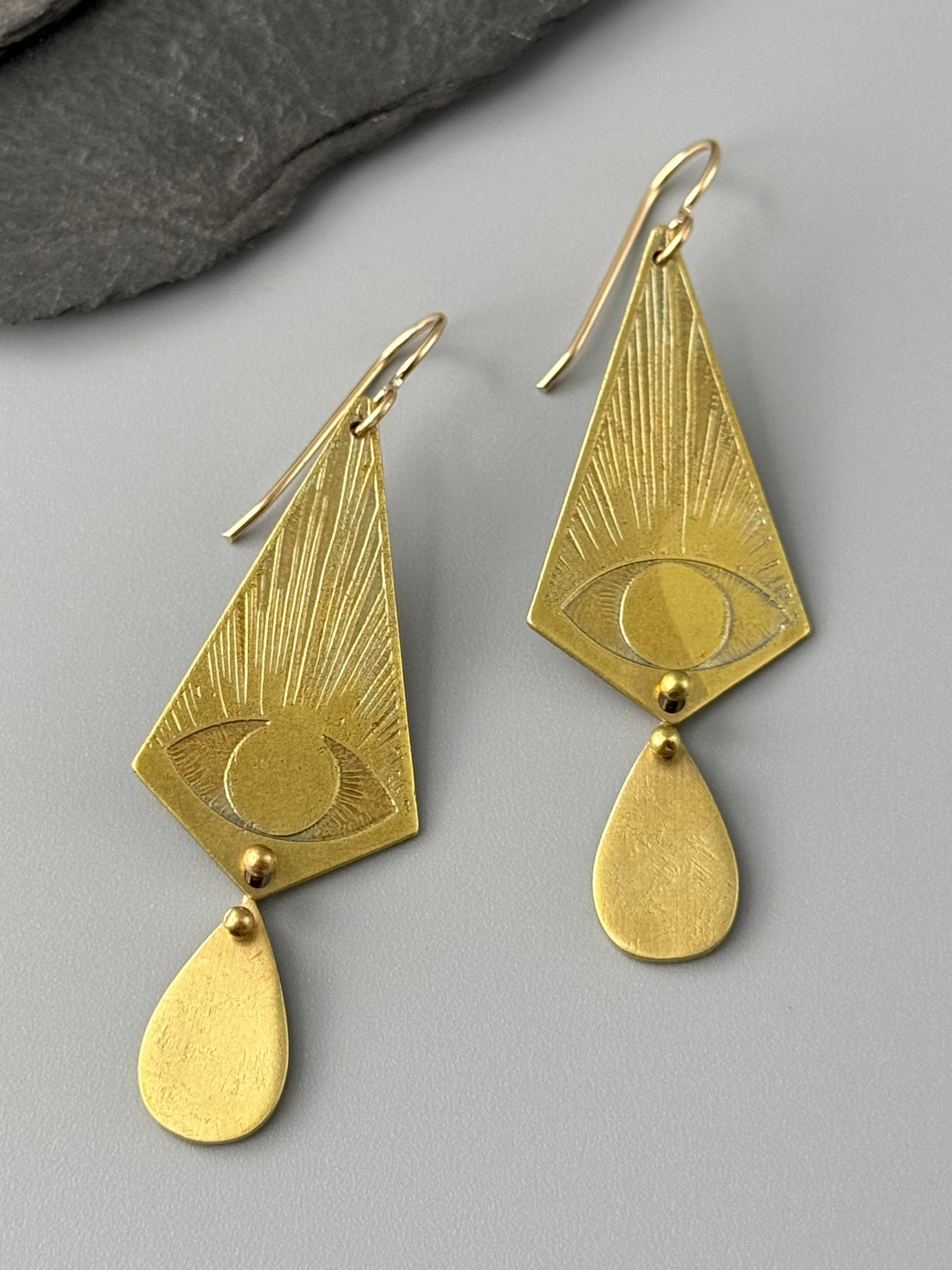 •CRYIN'• gold dangle earrings