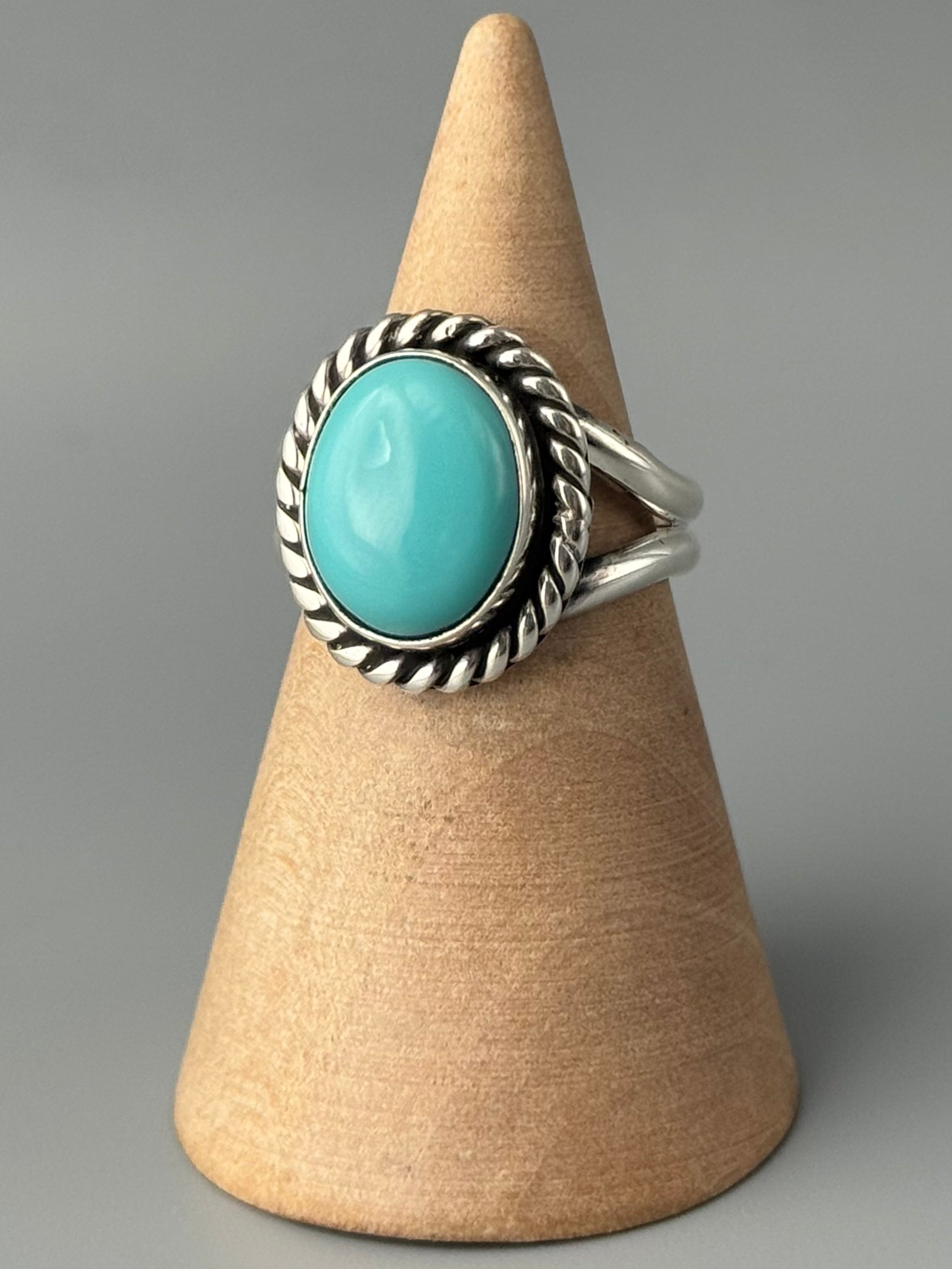 •EGYPTIAN TURQUOISE - KÉ• Navajo silver ring (size 7.25)