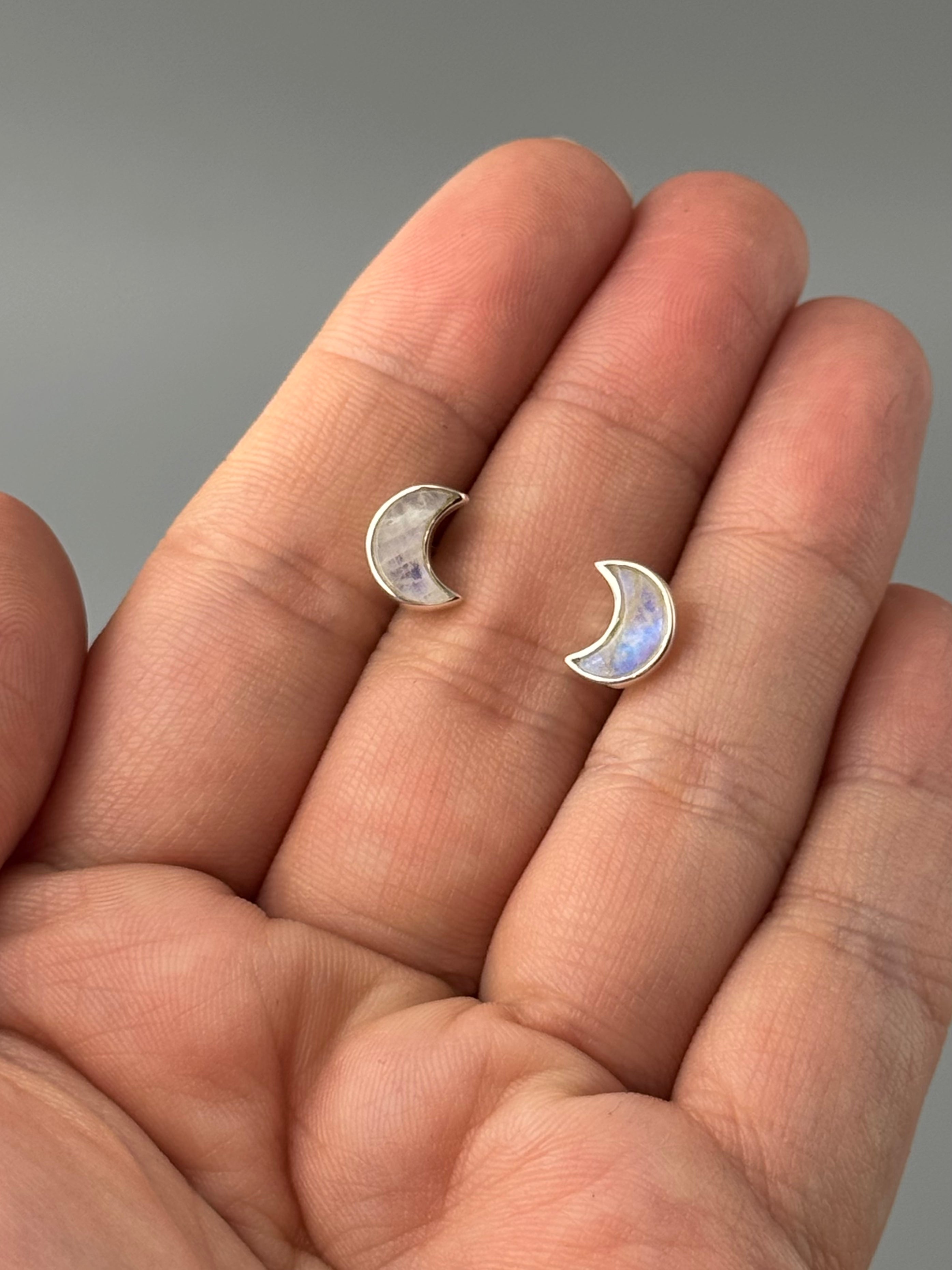 •RAINBOW MOONSTONE - LIL' MOONS• silver stud earrings