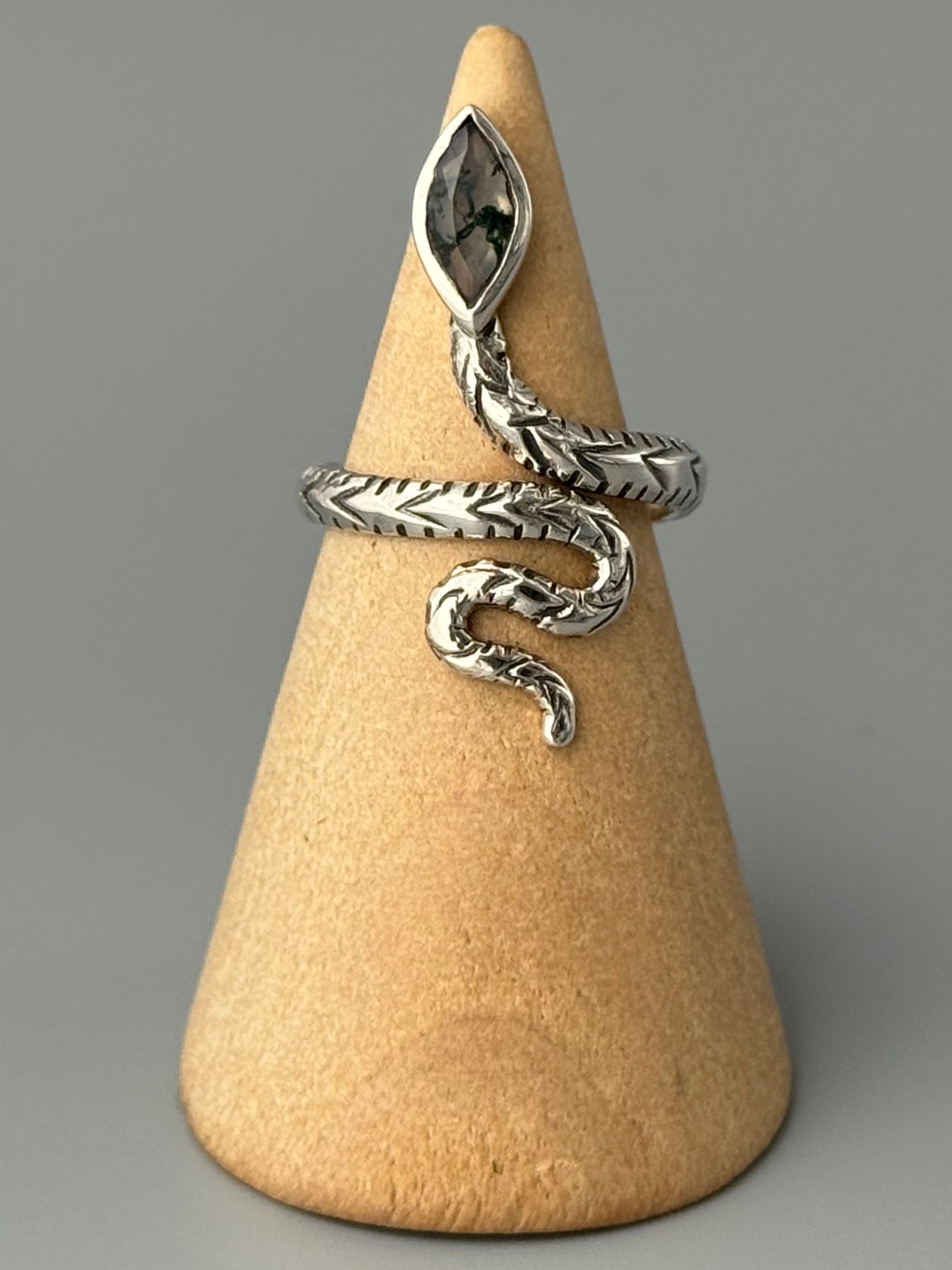 •MOSS AGATE - SLITHER• adjustable silver ring