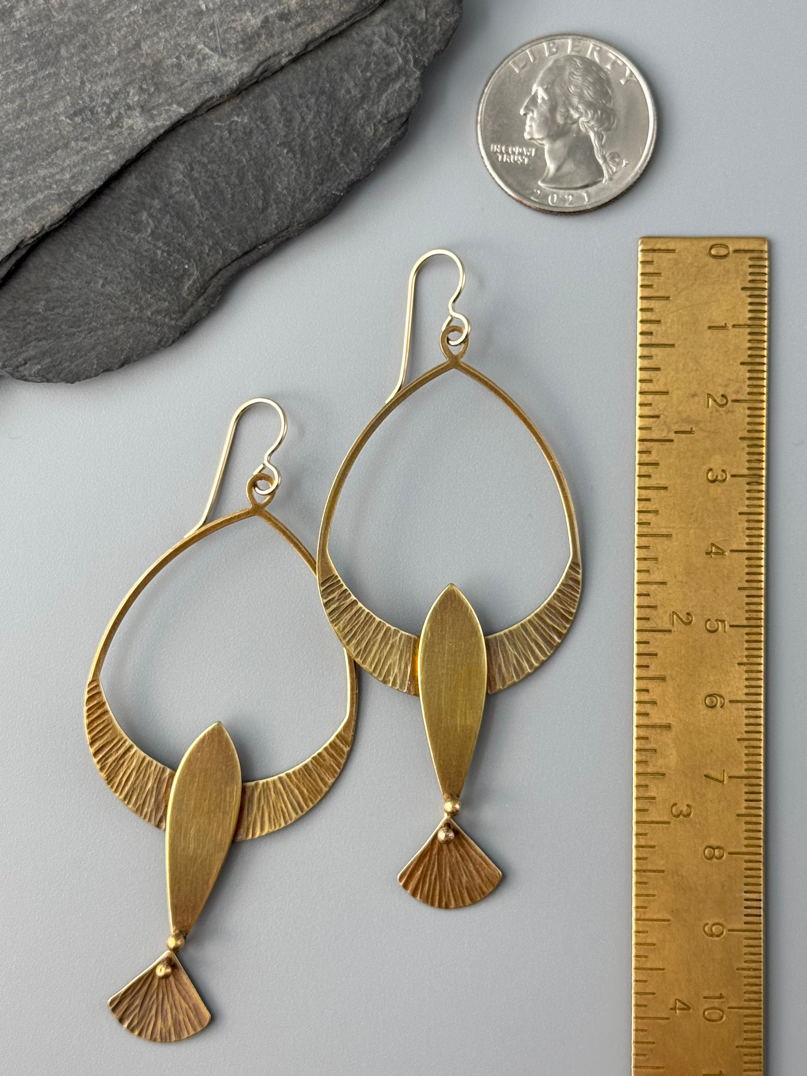 •FLIGHT• gold dangle earrings