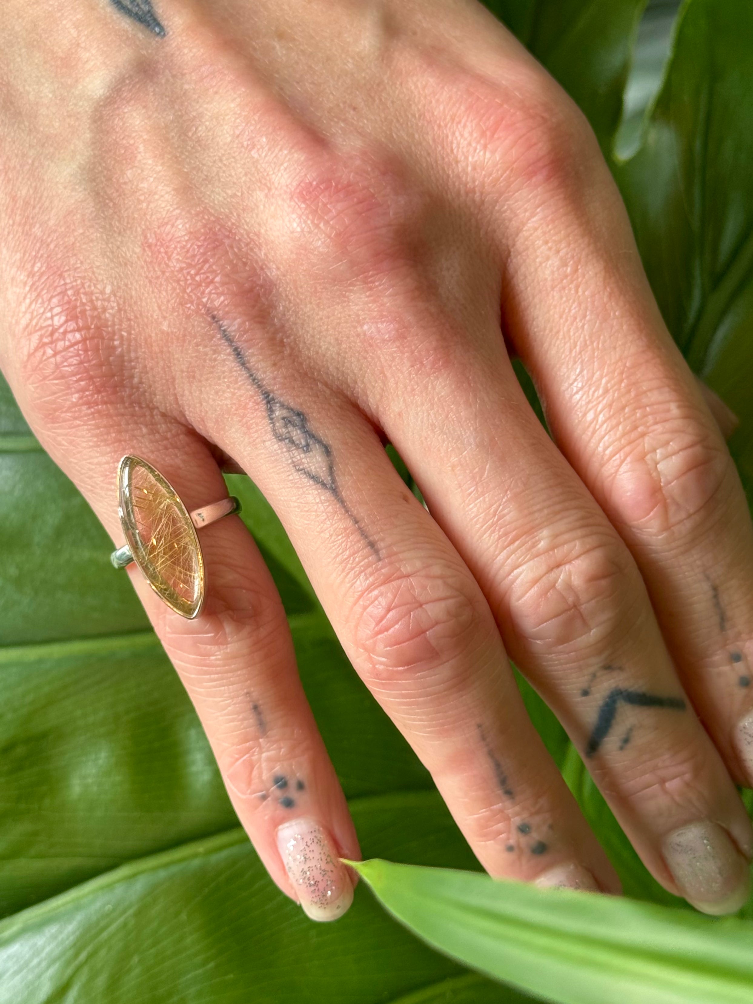 •RUTILATED QUARTZ - EYE• silver ring (size 6.25)