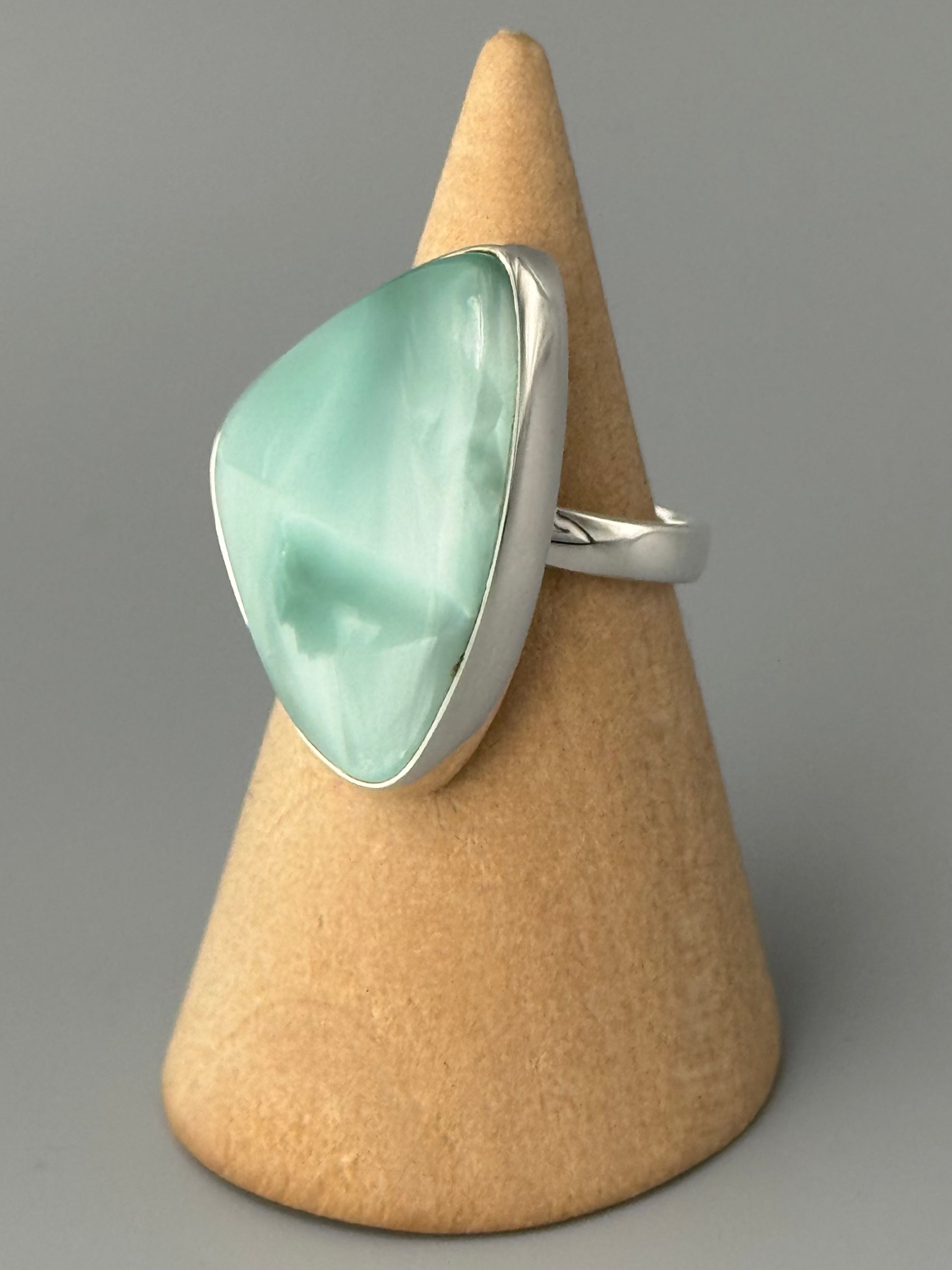 •HEMIMORPHITE - FREEFORM• simple bezel silver ring (size 6)