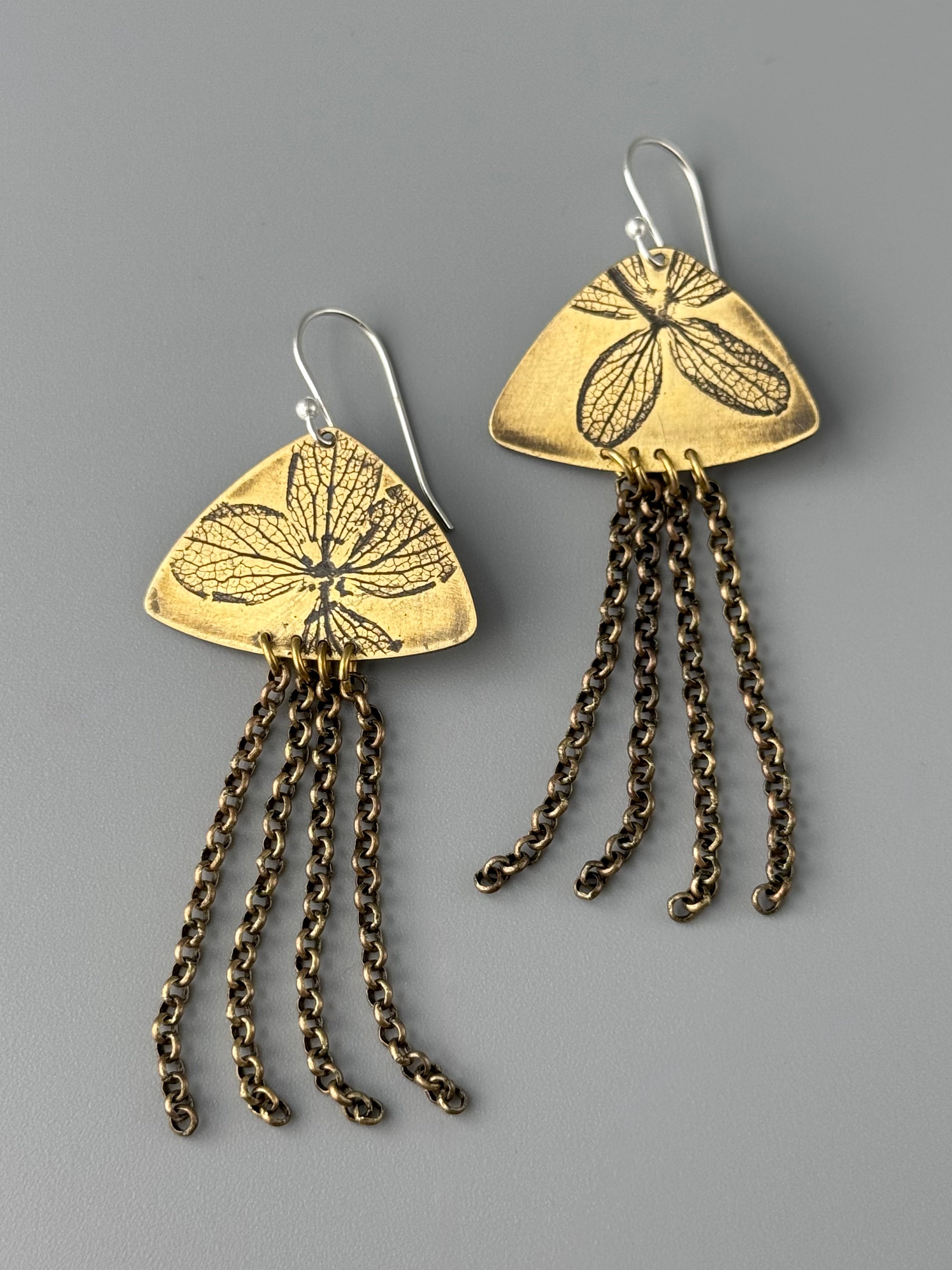 •HYDRANGEA DUSTER• mixed metal dangle earrings