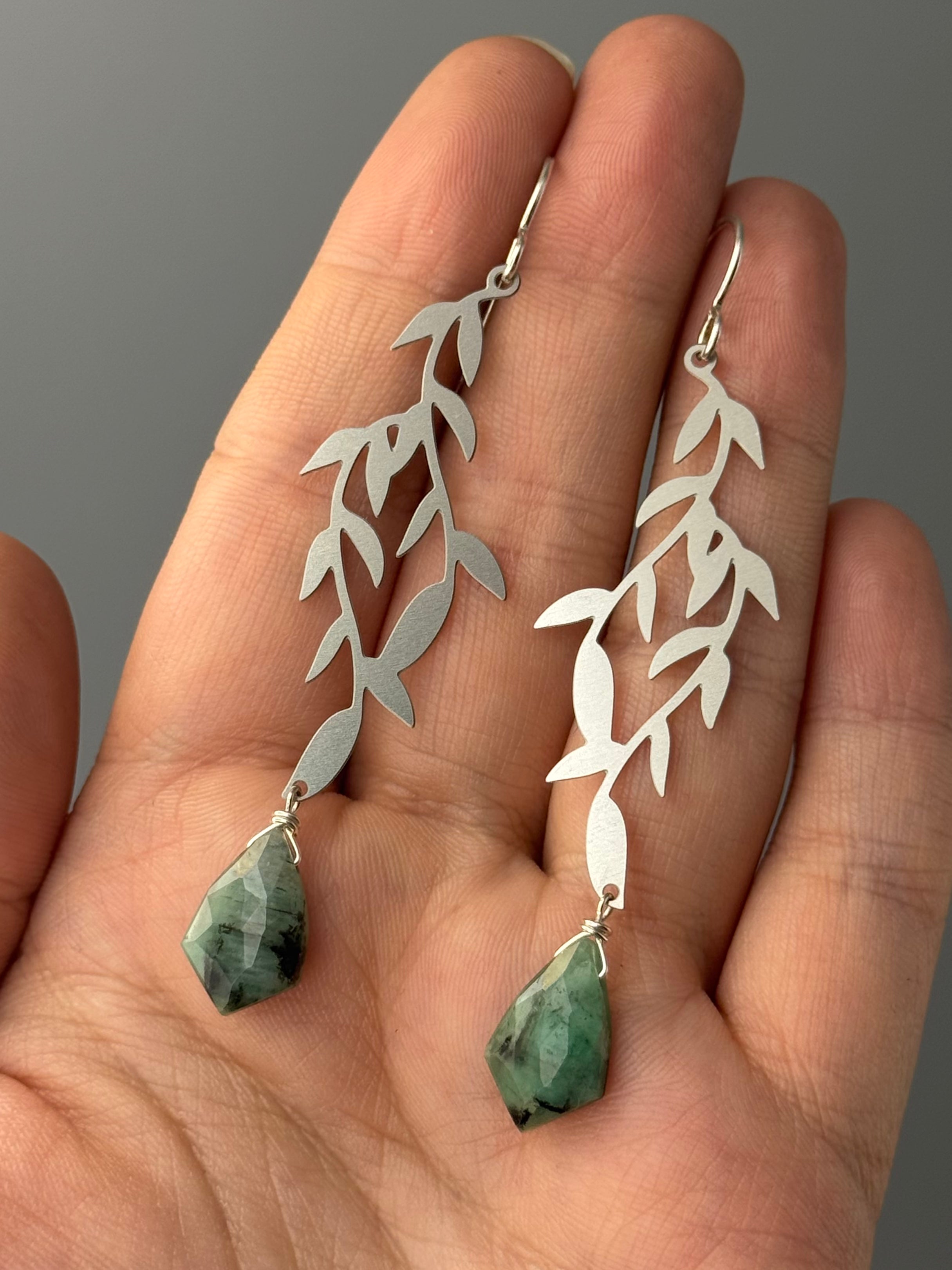 •WILLOW• emerald + silver earrings