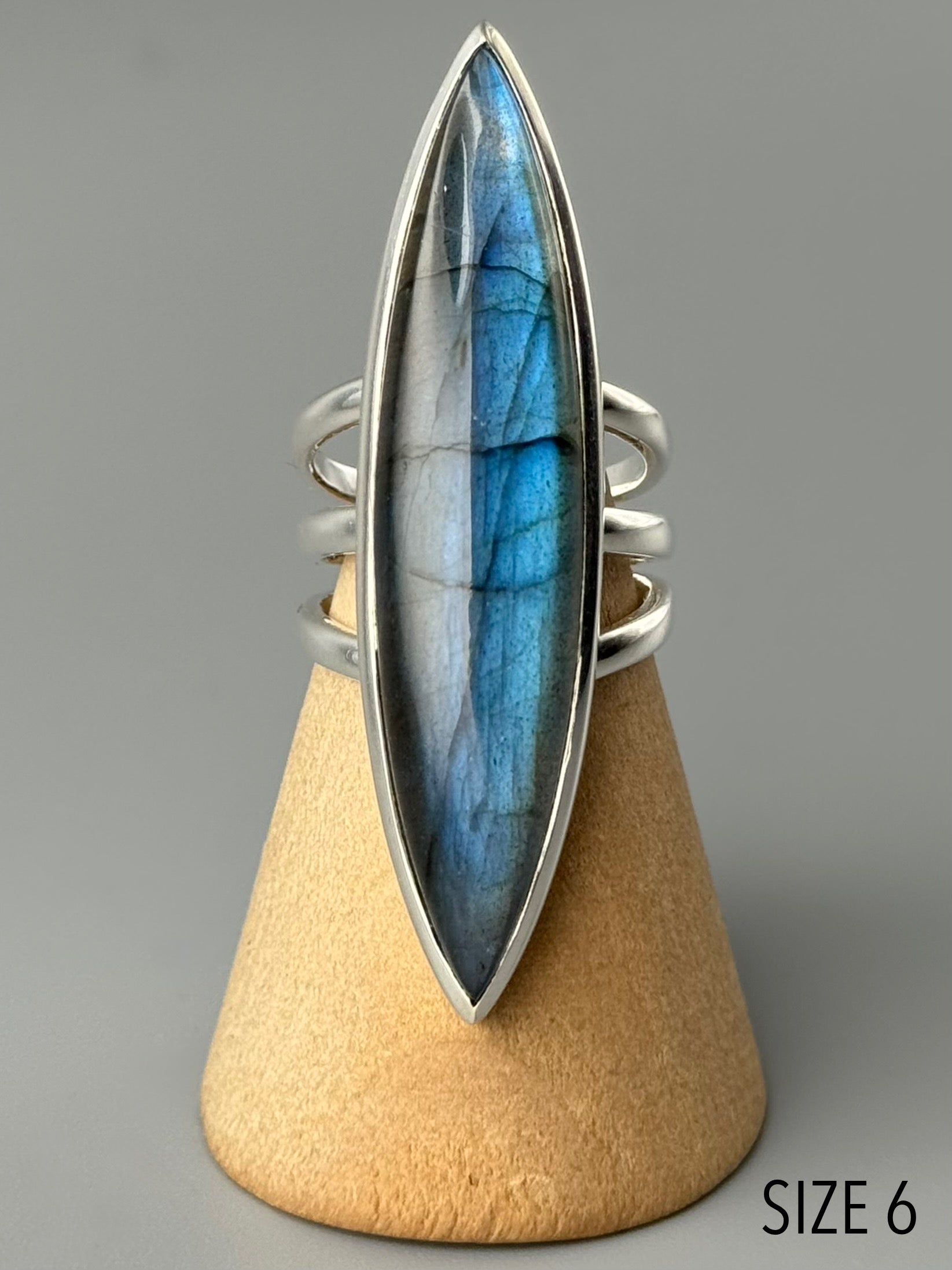 •LABRADORITE - DEEP MARQUISE• split band silver ring (various sizes)