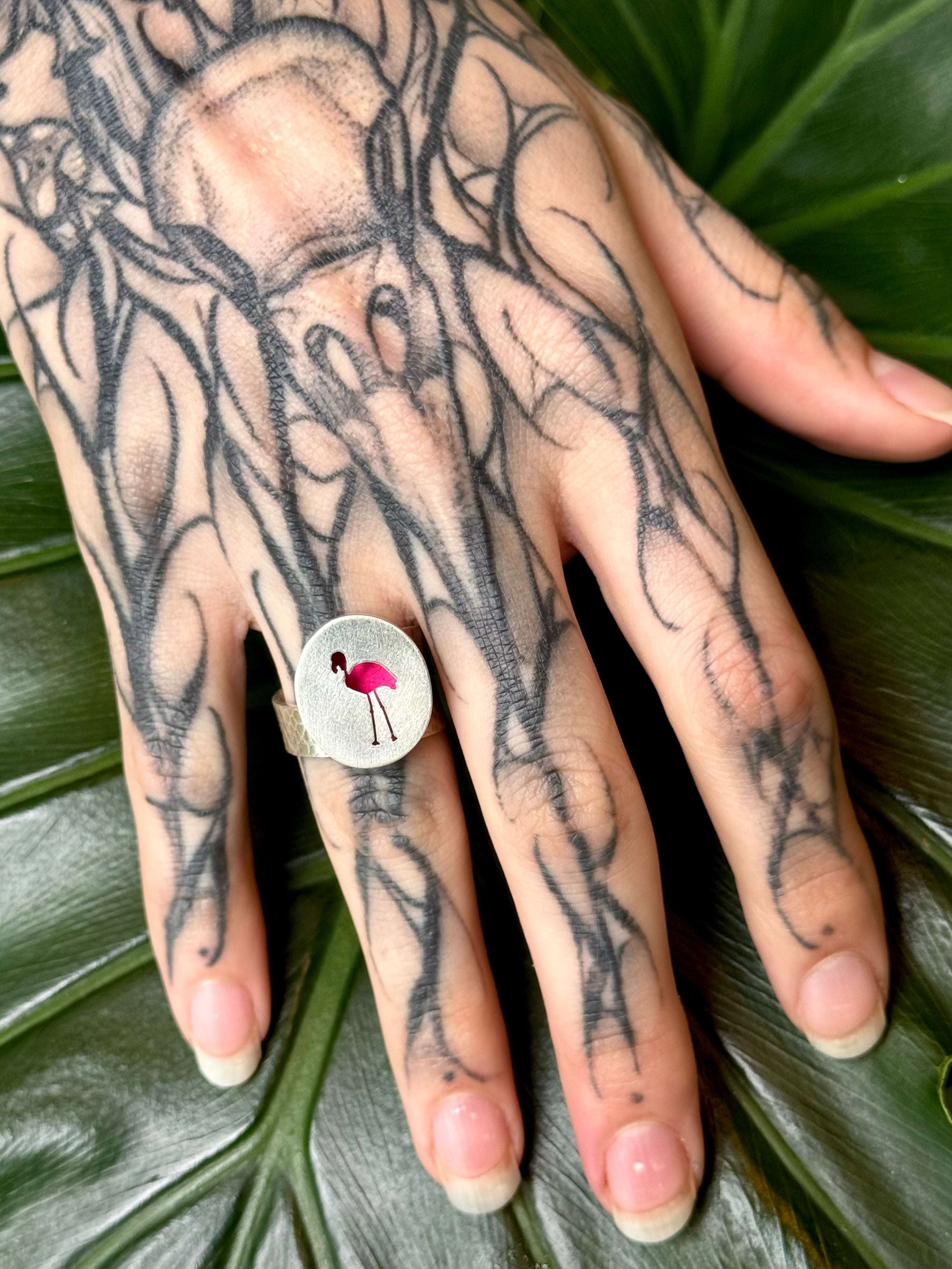 •ROSA• silver + pink flamingo shadowbox adjustable ring