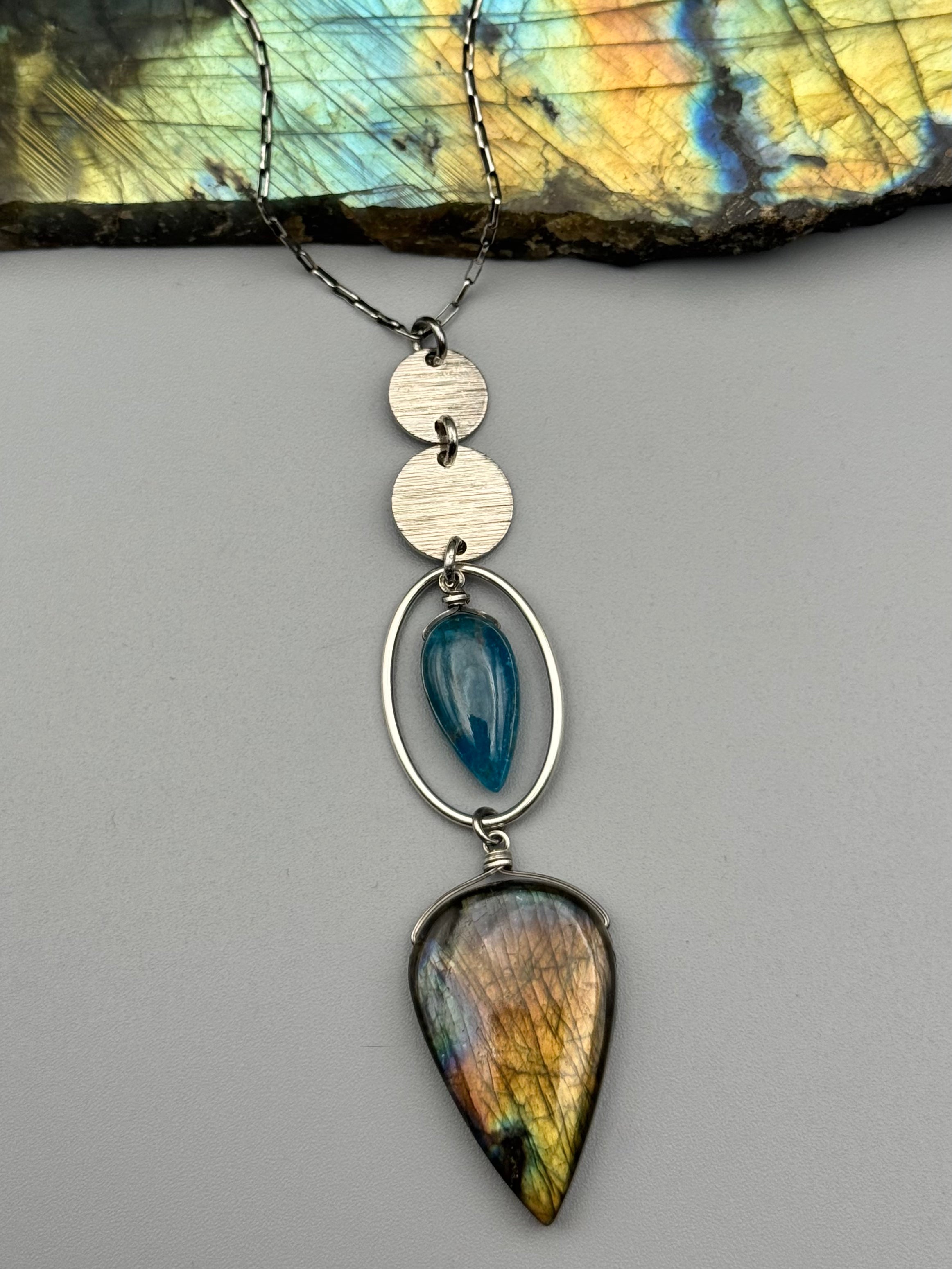 •NYX• labradorite + apatite silver necklace (17"-19" long)