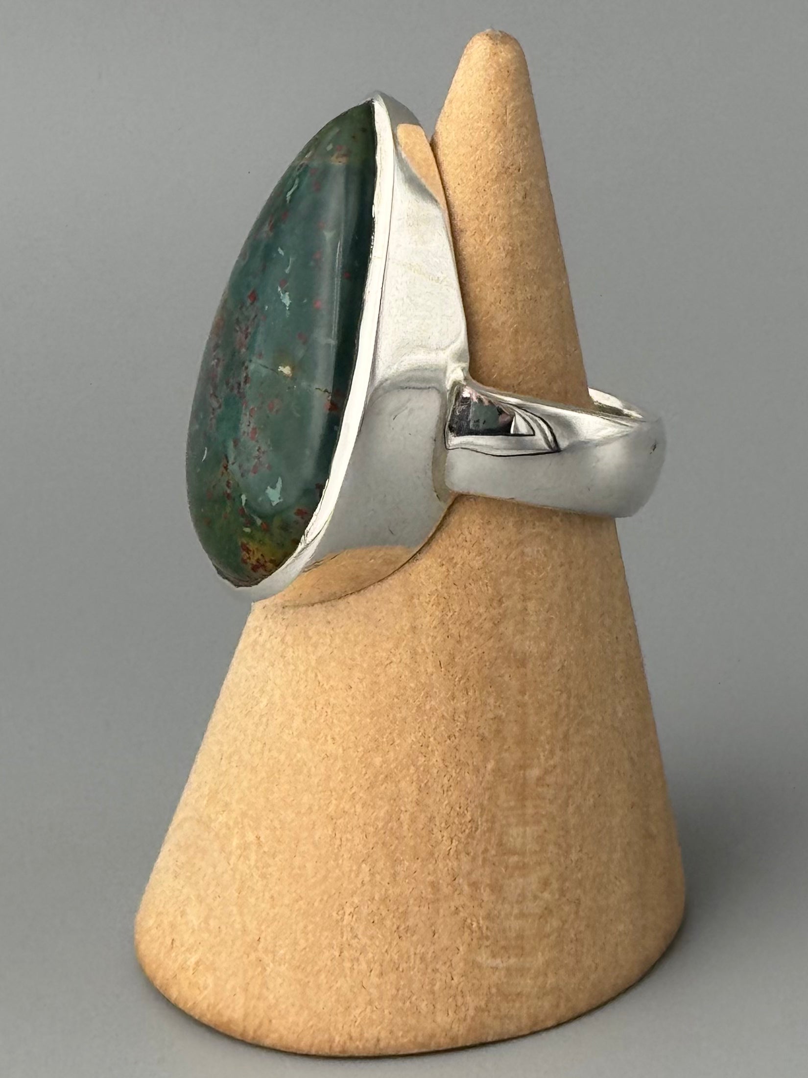 •BLOODSTONE - TEAR 2• sterling silver ring (size 6)