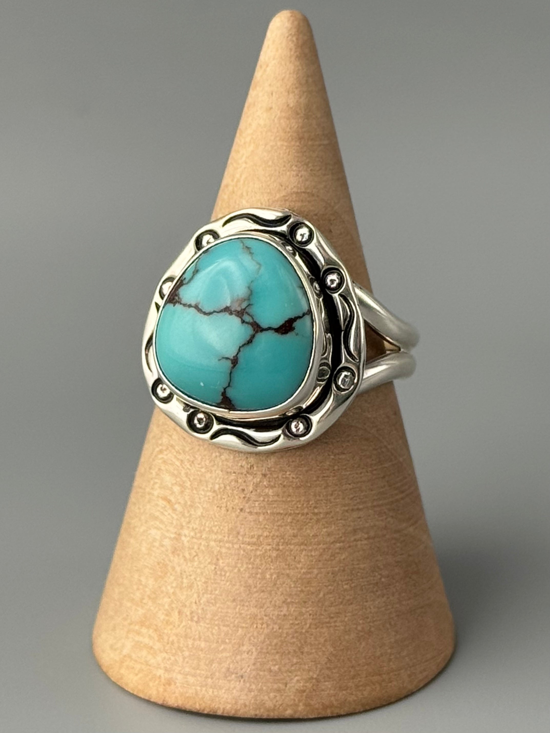 •EGYPTIAN TURQUOISE - SMUDGE• Navajo silver ring (size 8.5)