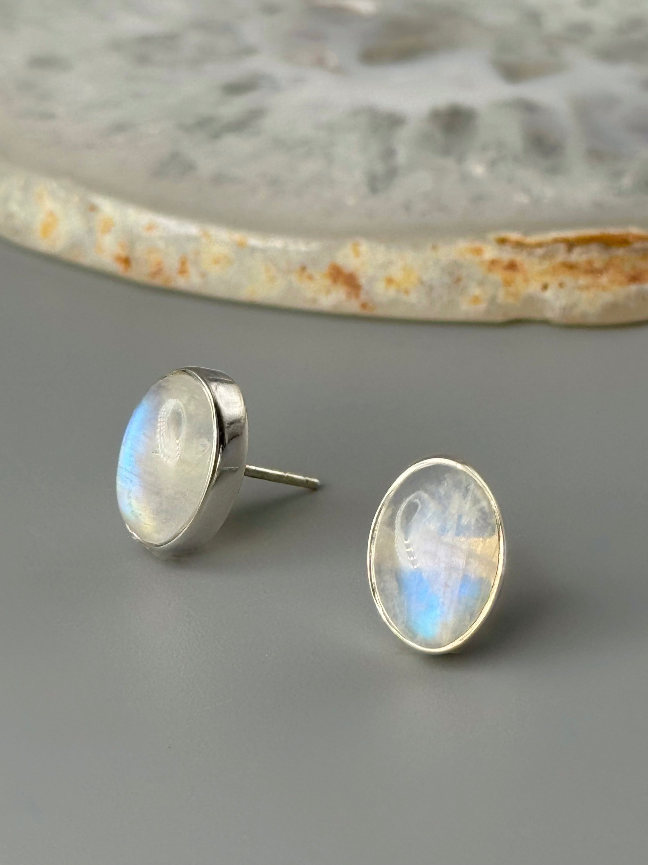 •RAINBOW MOONSTONE - OVAL• silver bezel set stud earrings