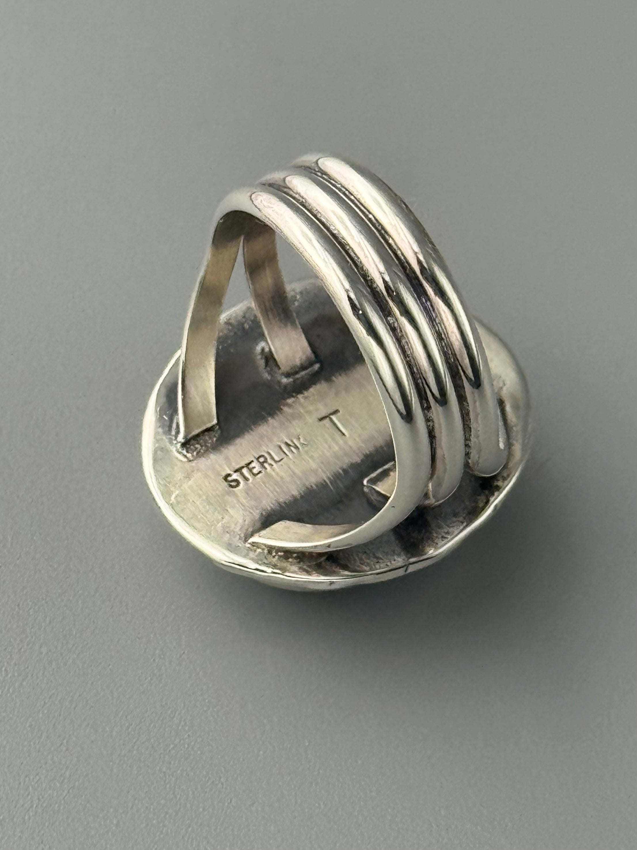 •EGYPTIAN TURQUOISE - SHÁ• Navajo silver ring (size 7)
