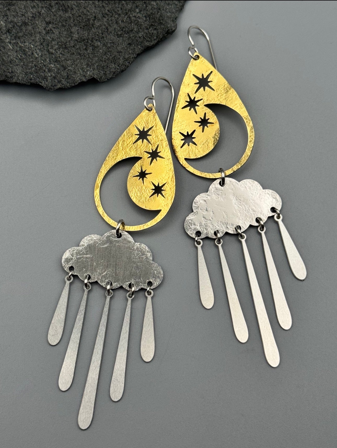 •STORMY CELESTINE• mixed metal dangle earrings
