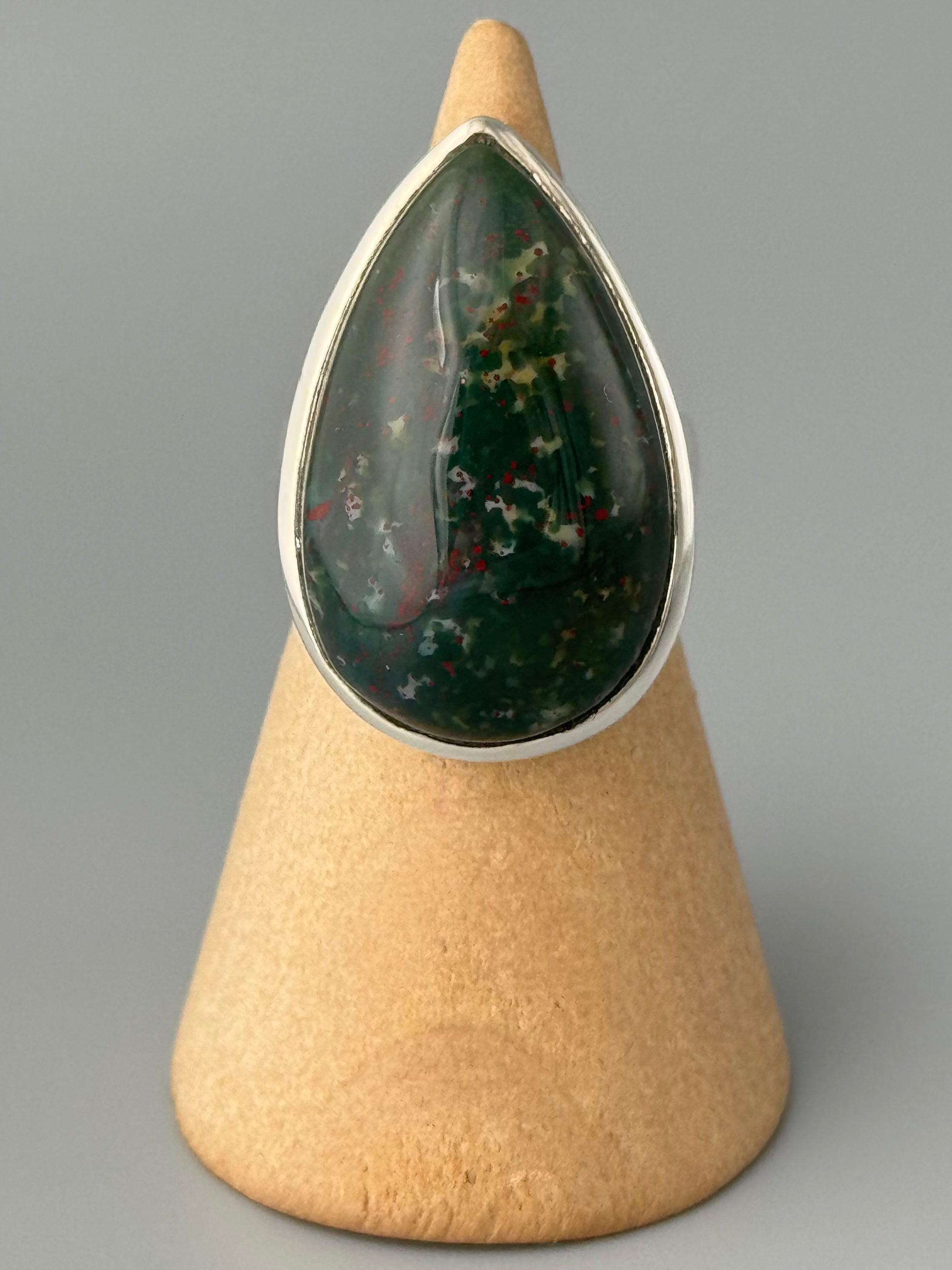 •BLOODSTONE - TEAR 1• sterling silver ring (size 6)