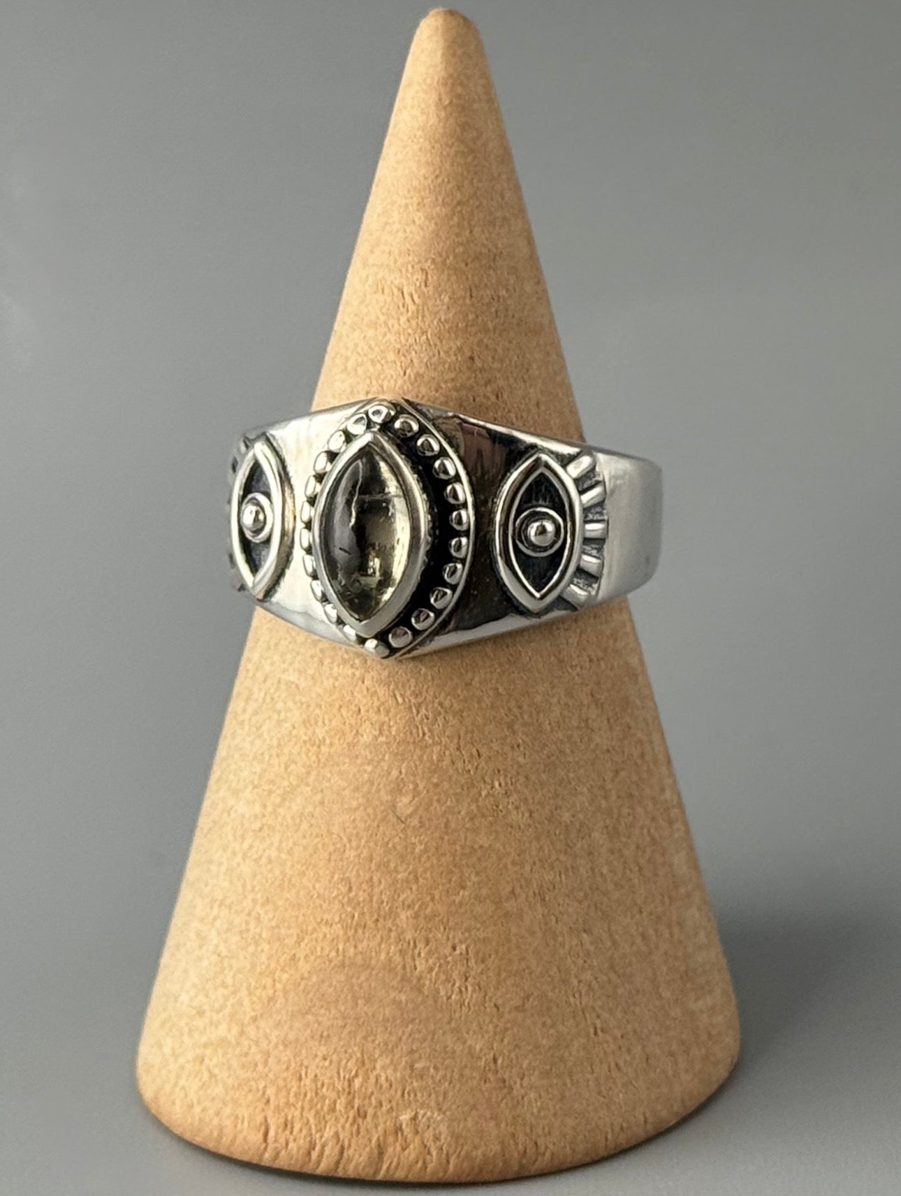 •TOURMALINE - GAZE• sterling silver ring (size 8)