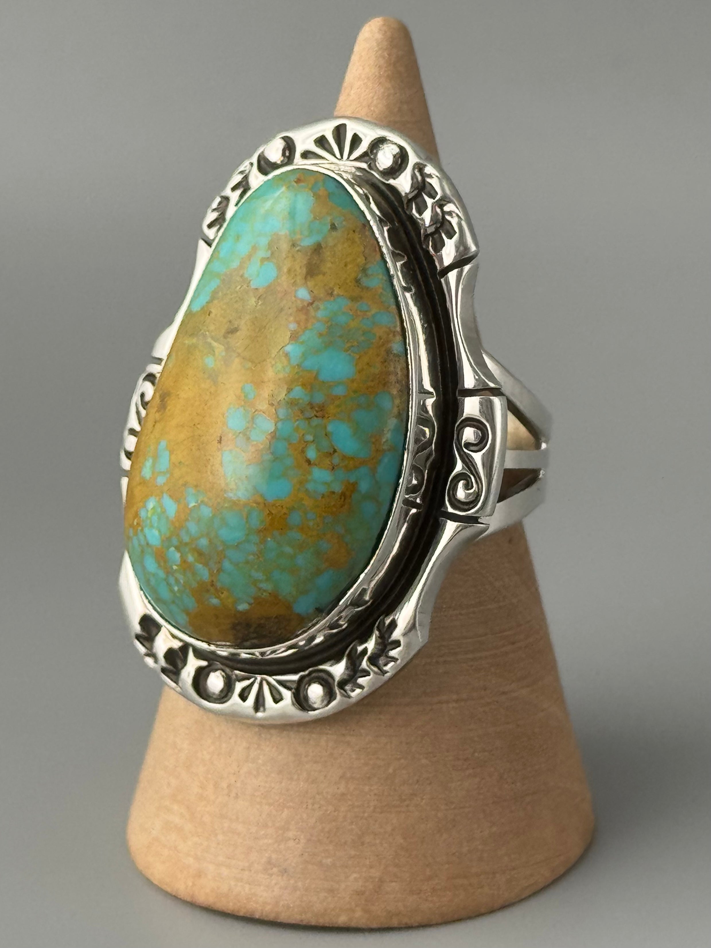 •KINGMAN TURQUOISE - ORENDA• Navajo silver ring (size 9.25)
