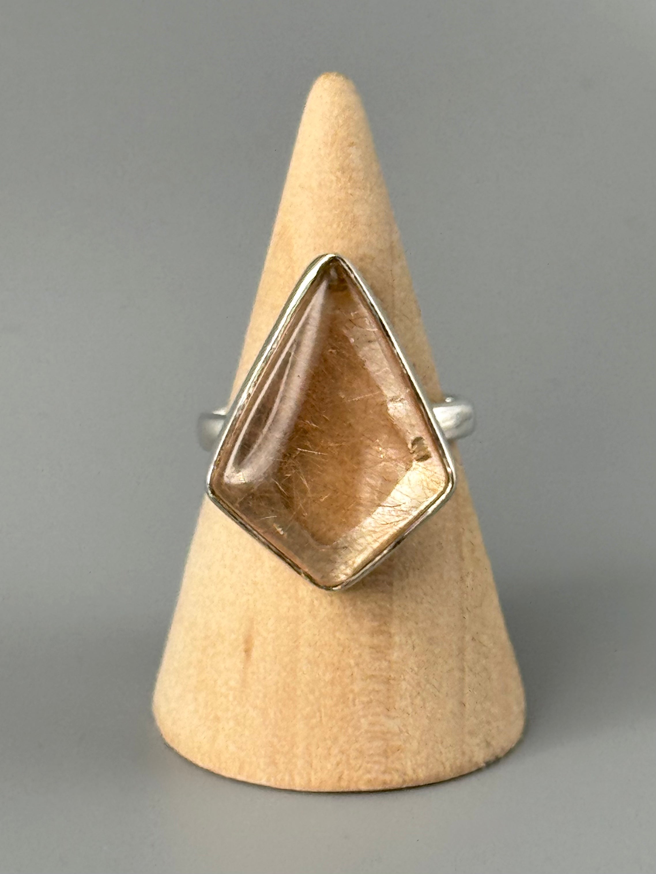 •RUTILATED QUARTZ - KITE• silver ring (size 9)