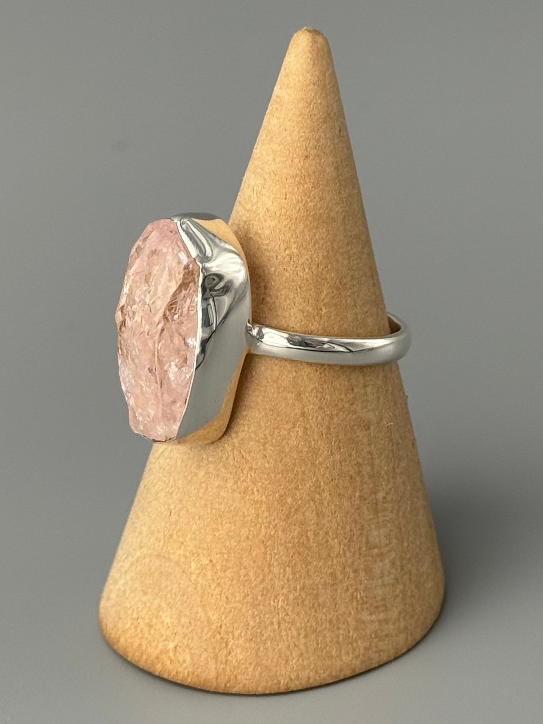 •MORGANITE - NUGGET• silver ring (various sizes)