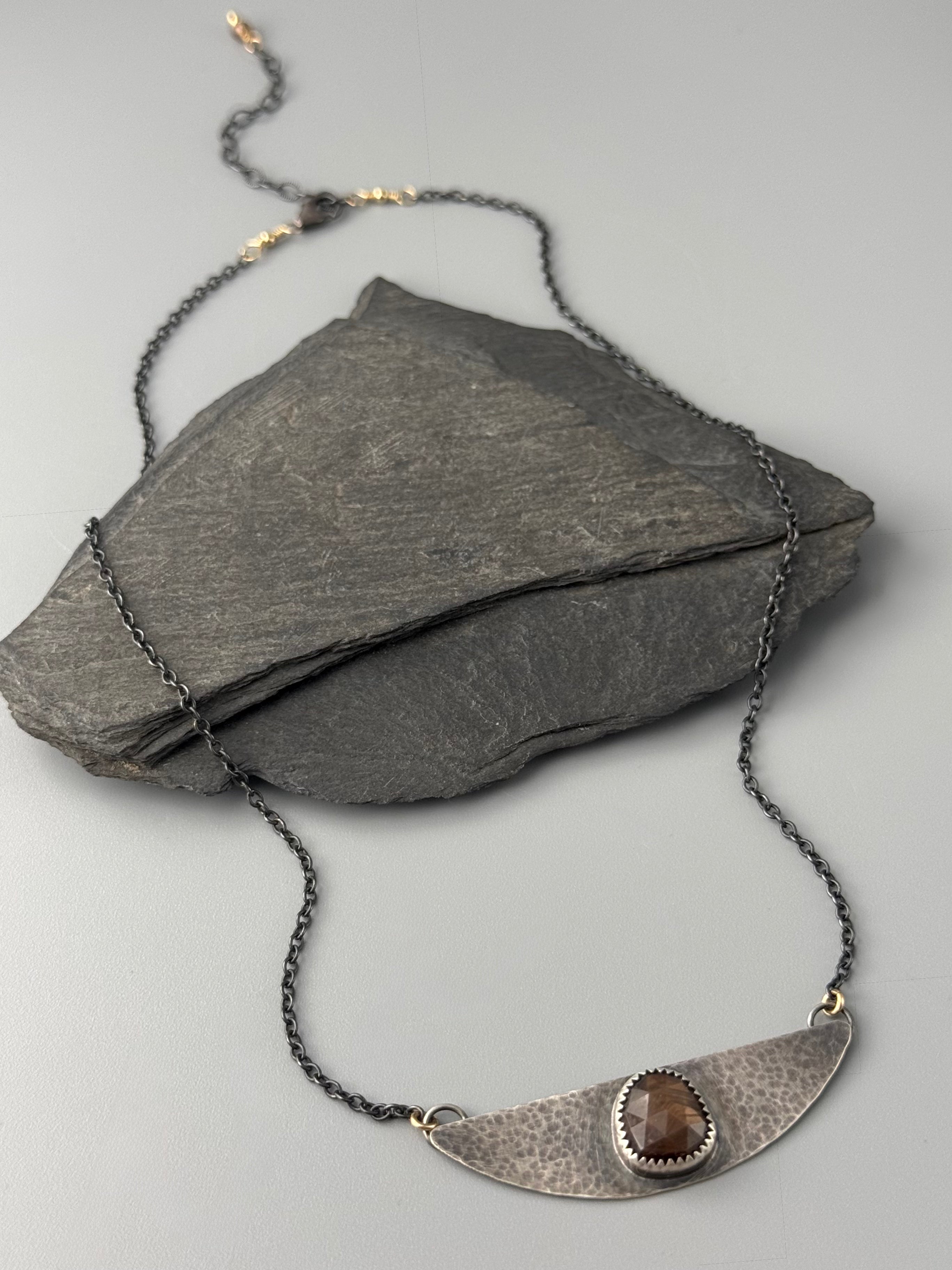 •CHOCOLATE SAPPHIRE• mixed metal necklace (16" - 18" long)