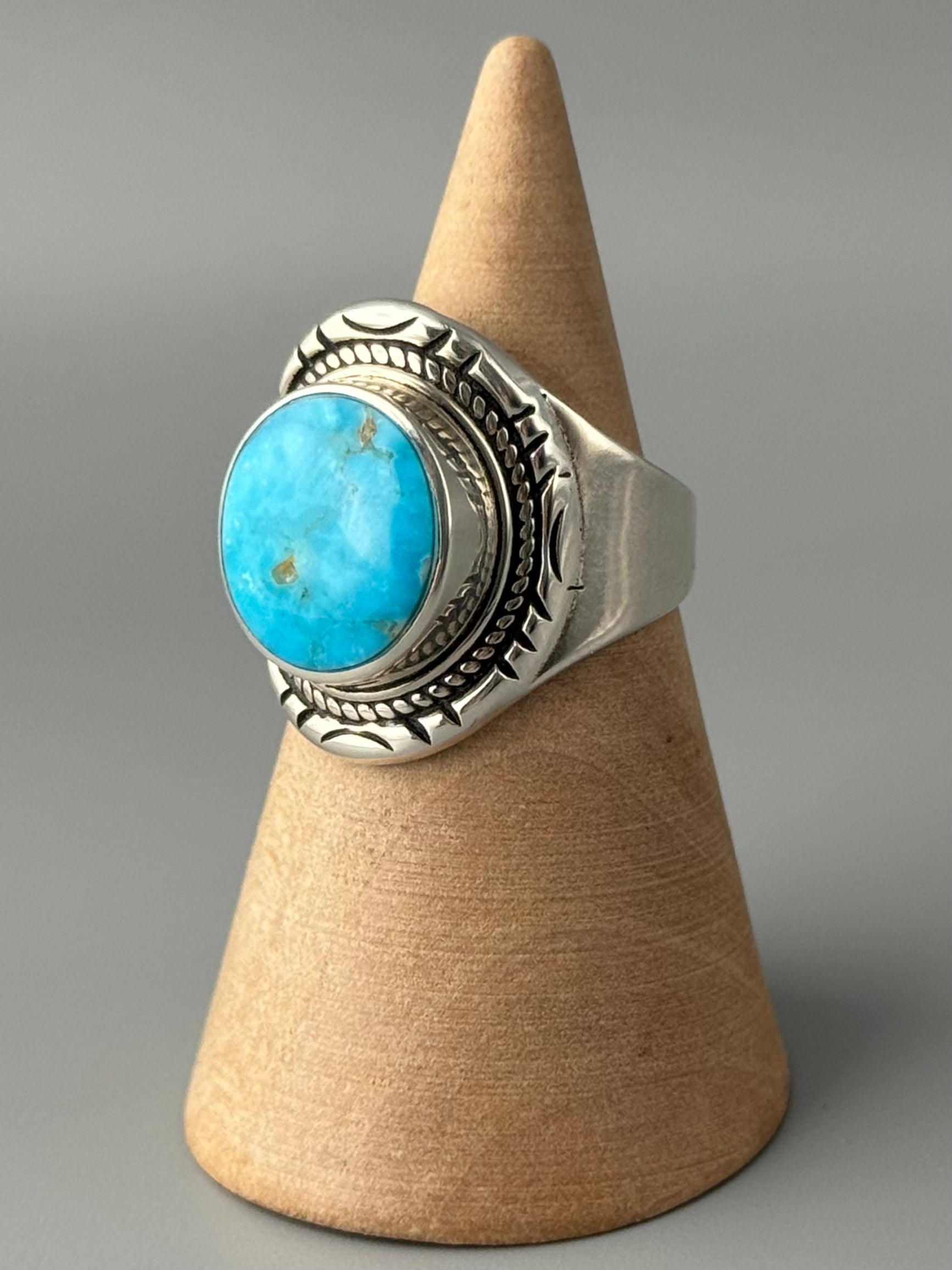 •BLUE RIDGE NEVADA TURQUOISE - AZHÍ• Navajo silver ring (size 6.5)