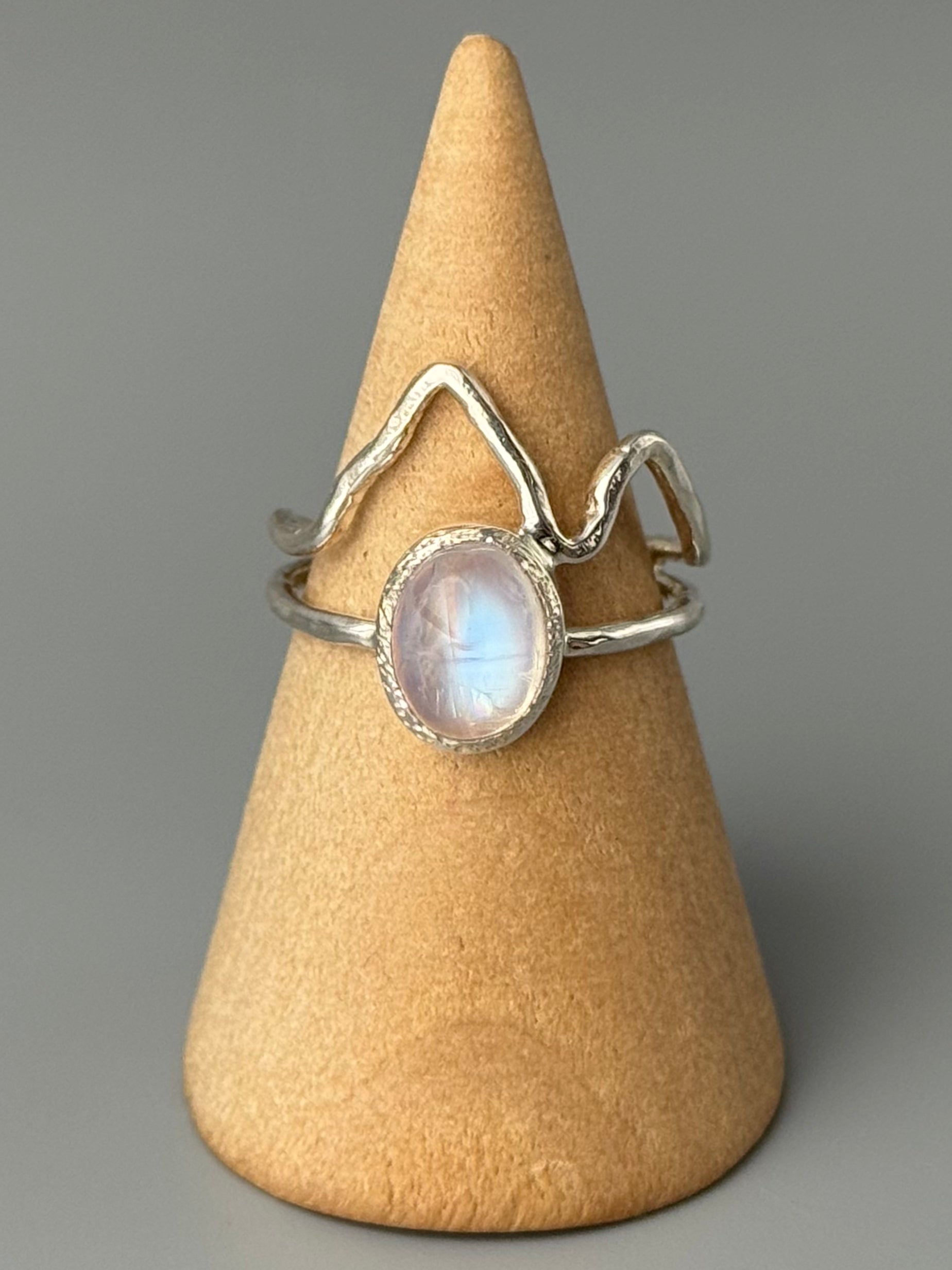•RAINBOW MOONSTONE - RIDGELINE• silver ring (various sizes)