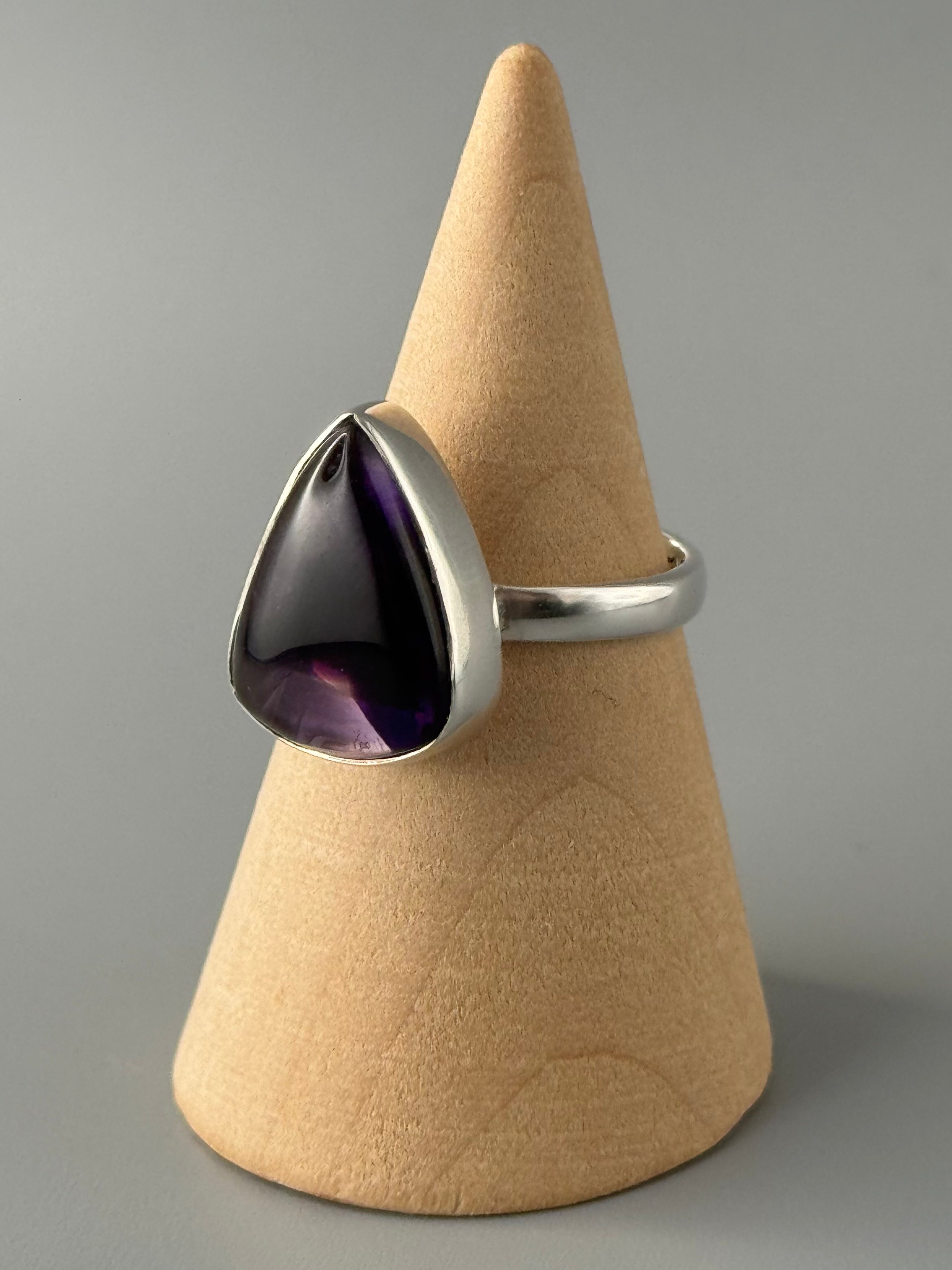 •SUPER SEVEN - TEAR• simple bezel silver ring (various sizes)