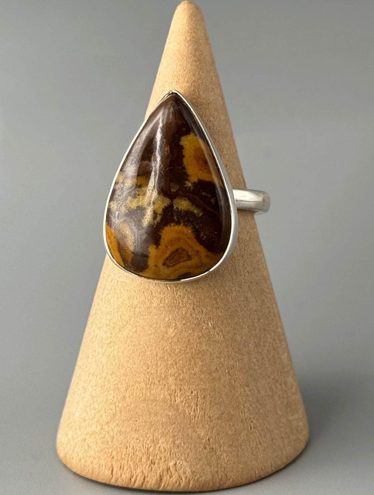 •AUSTRALIAN PICTURE JASPER - LIL' TEAR• sterling silver ring (size 6)