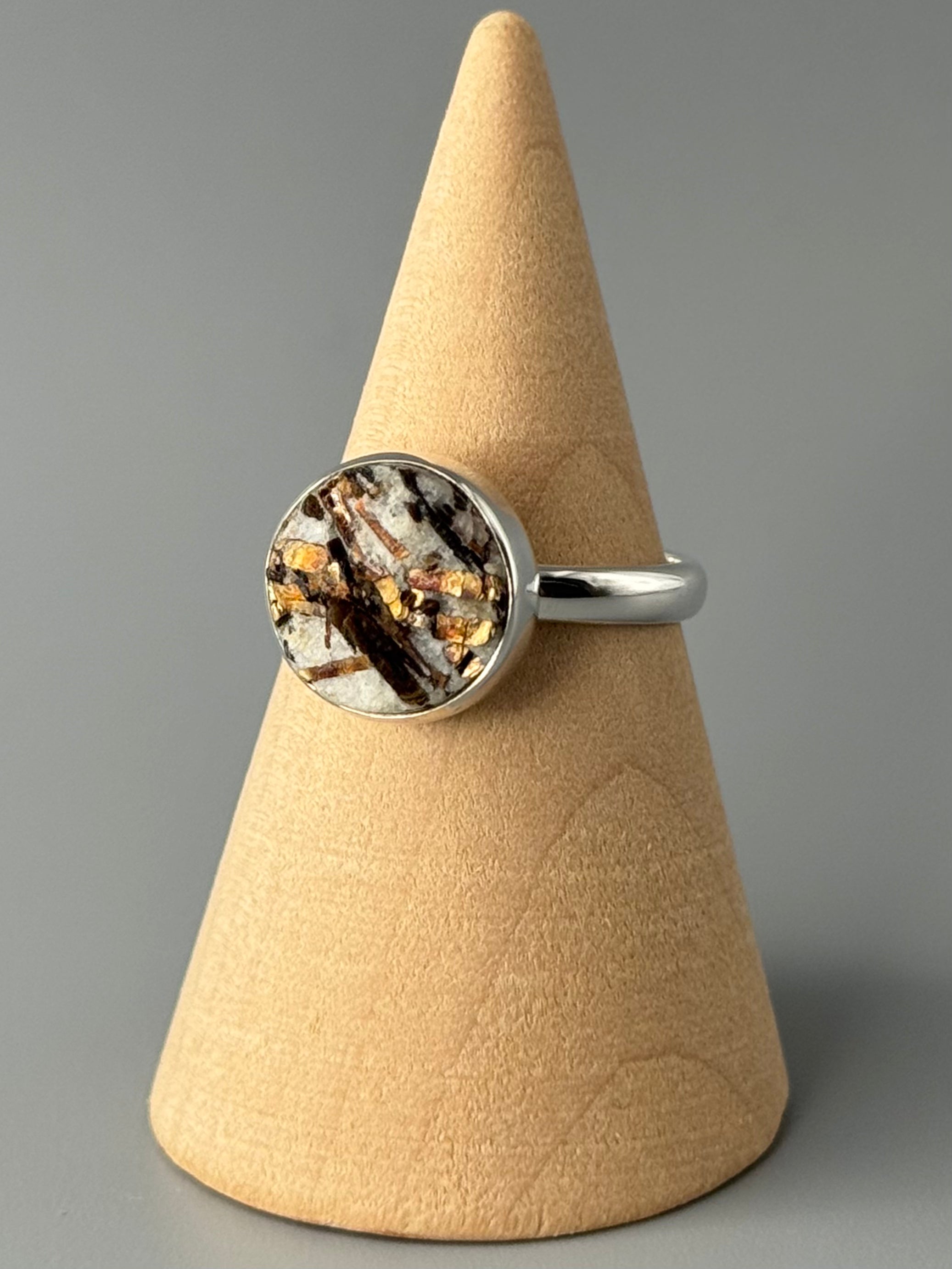•ASTROPHYLLITE - ROUND• simple bezel silver ring (size 7)