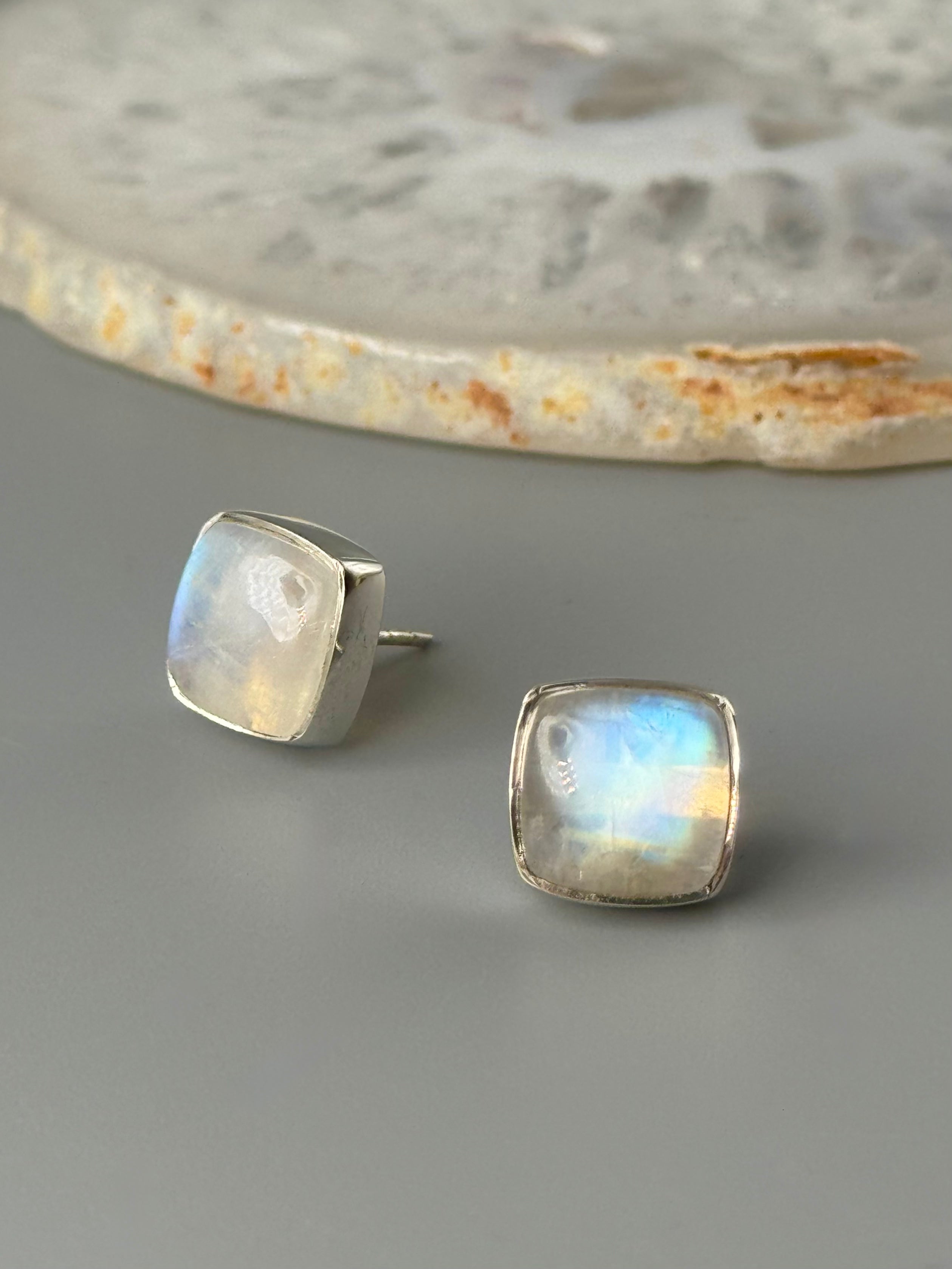 •RAINBOW MOONSTONE - SQUARE• silver bezel set stud earrings
