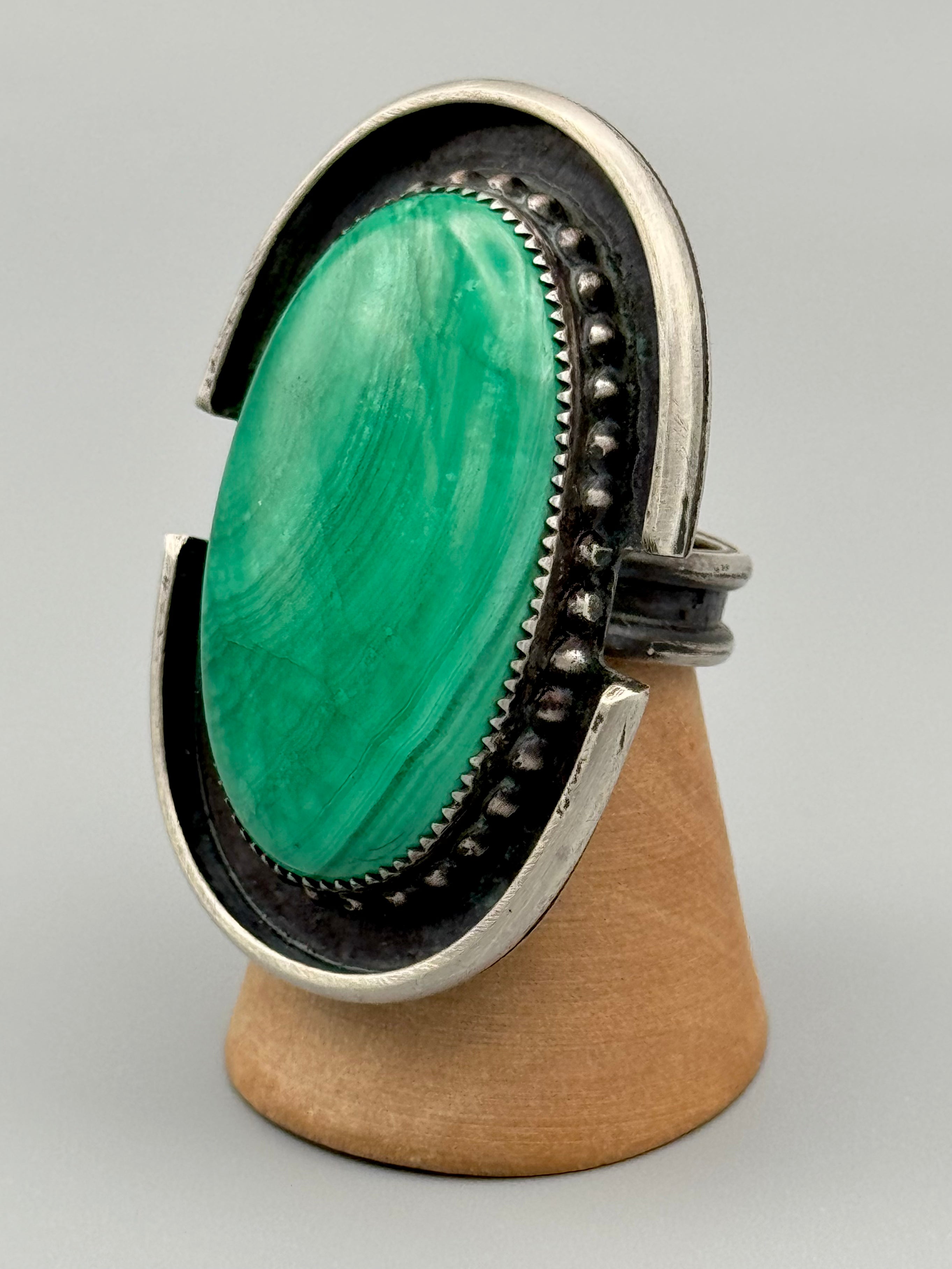 •SPARTAN• malachite + silver ring (size 8.5)